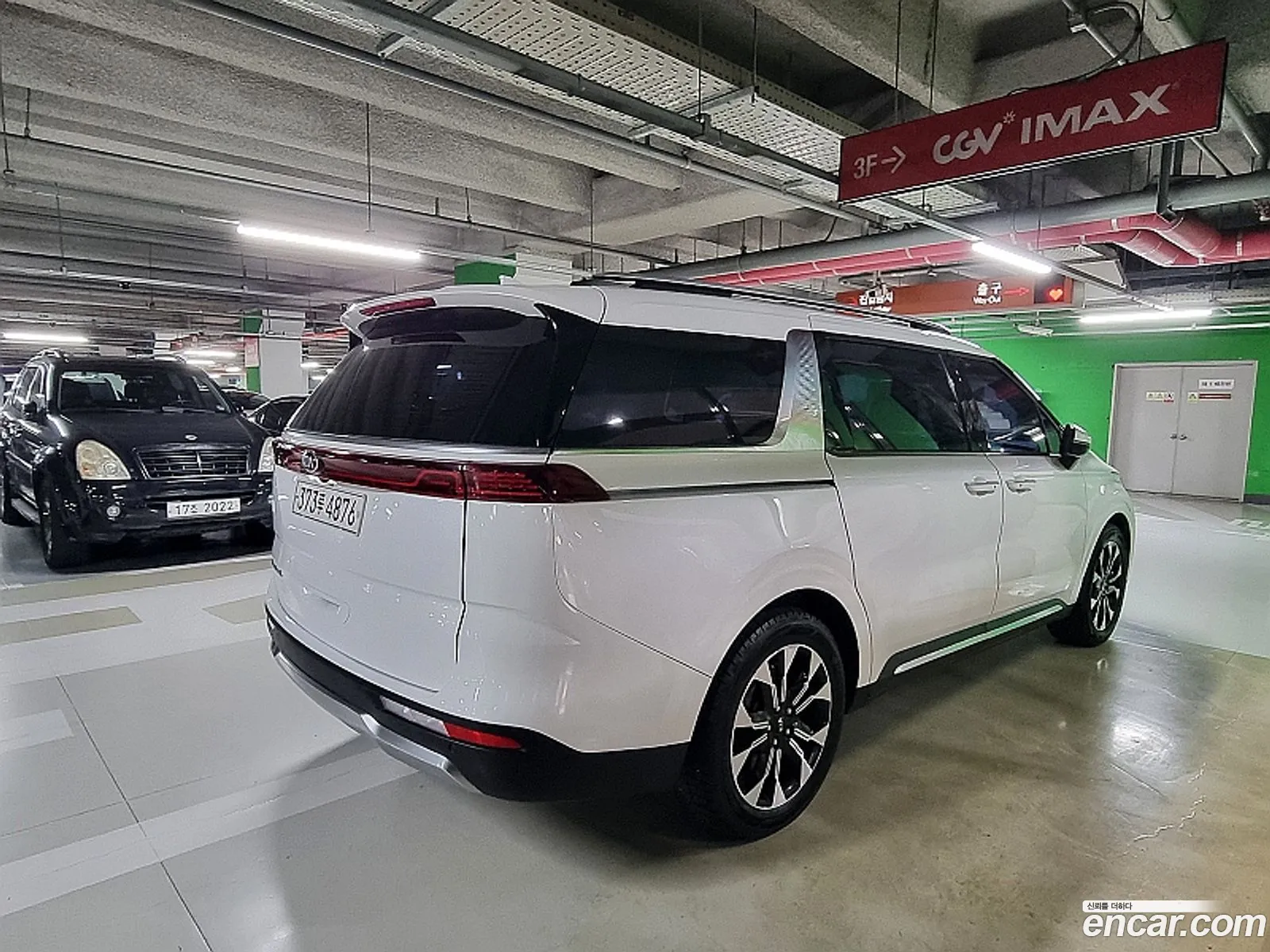 Kia Carnival 2021 — 9