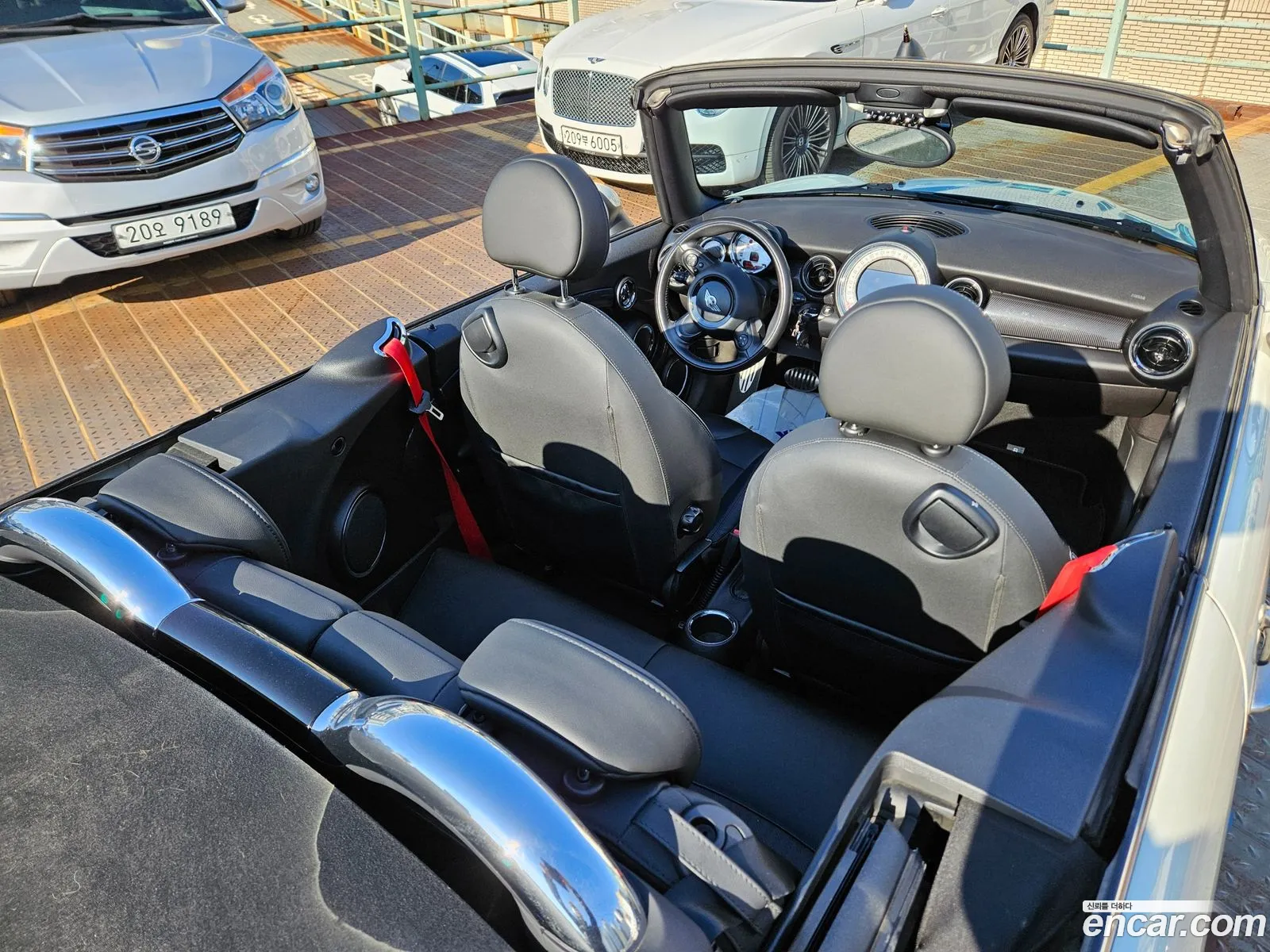 Mini Cooper S Convertible 2011 — 15