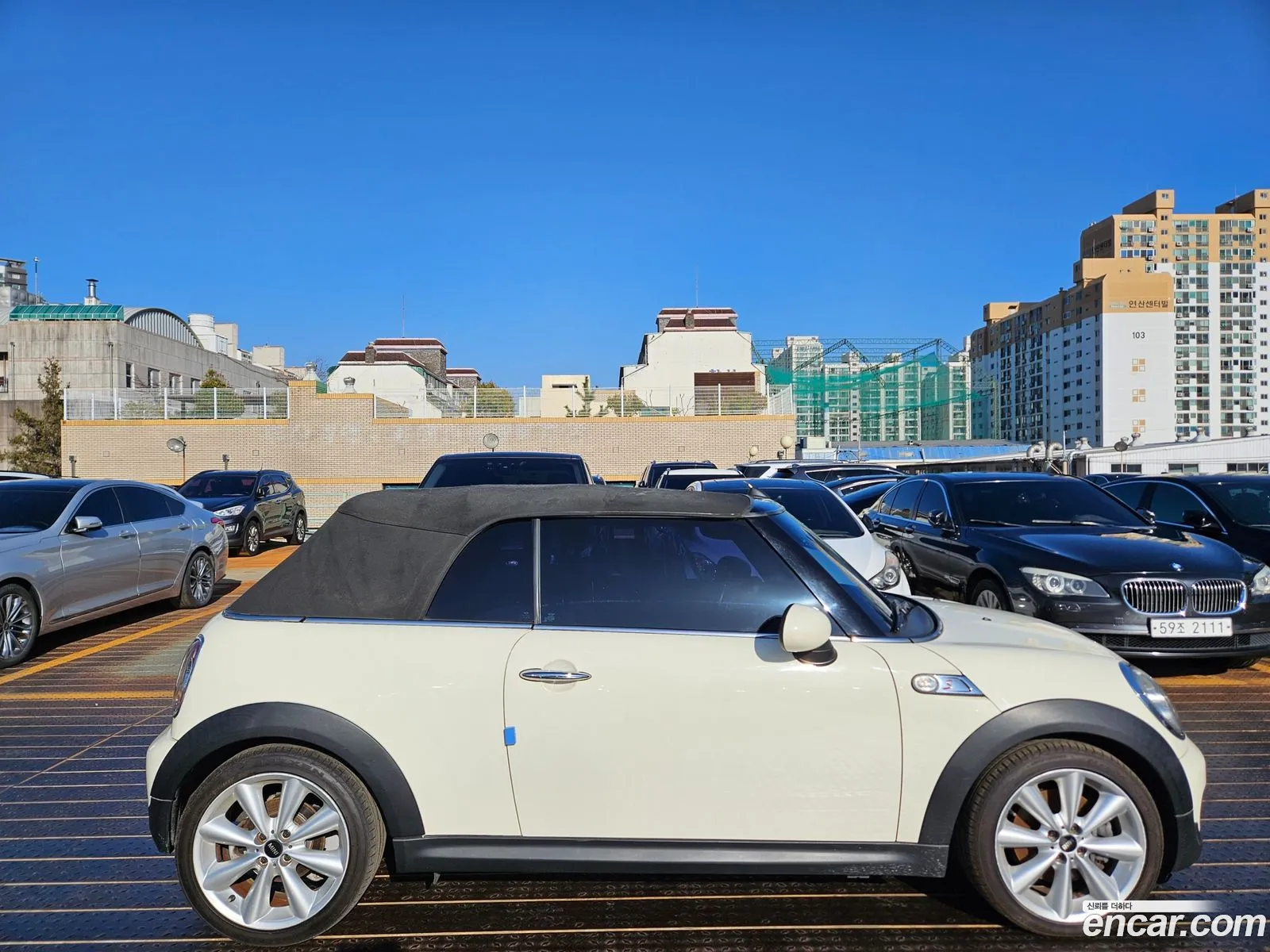 Mini Cooper S Convertible 2011 — 10