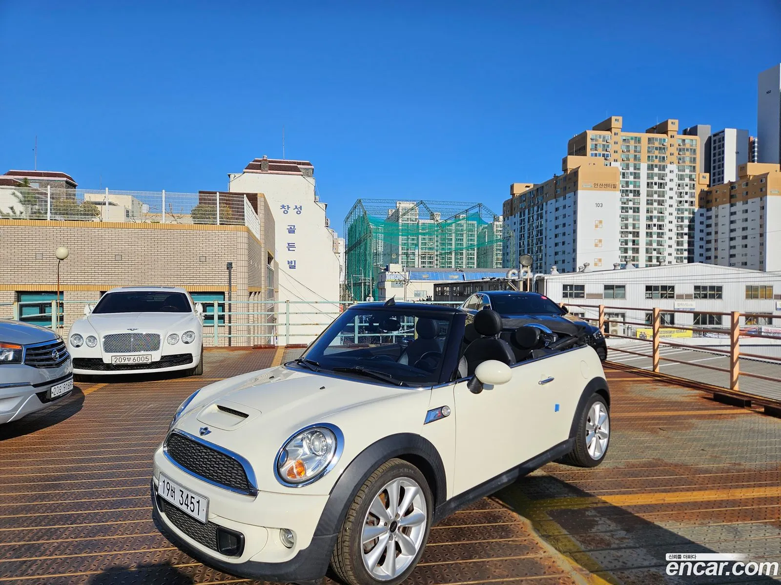 Mini Cooper S Convertible 2011 — 2