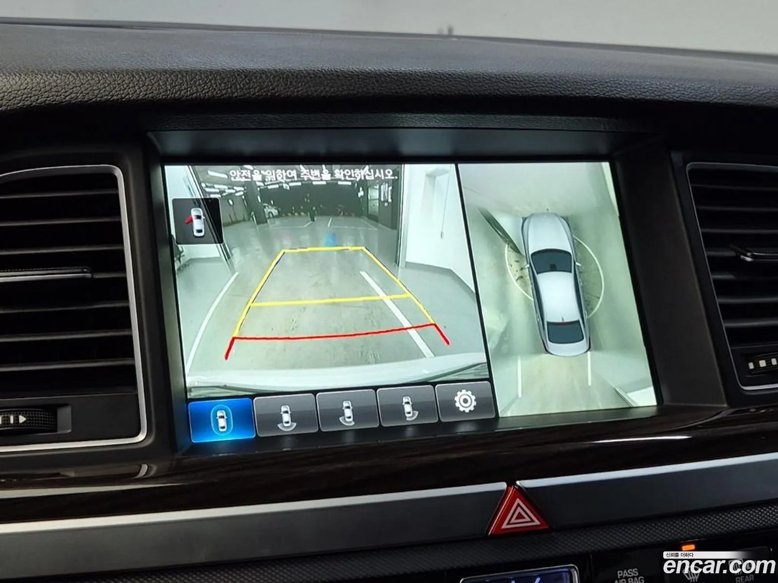 Genesis G80 2018 — 17
