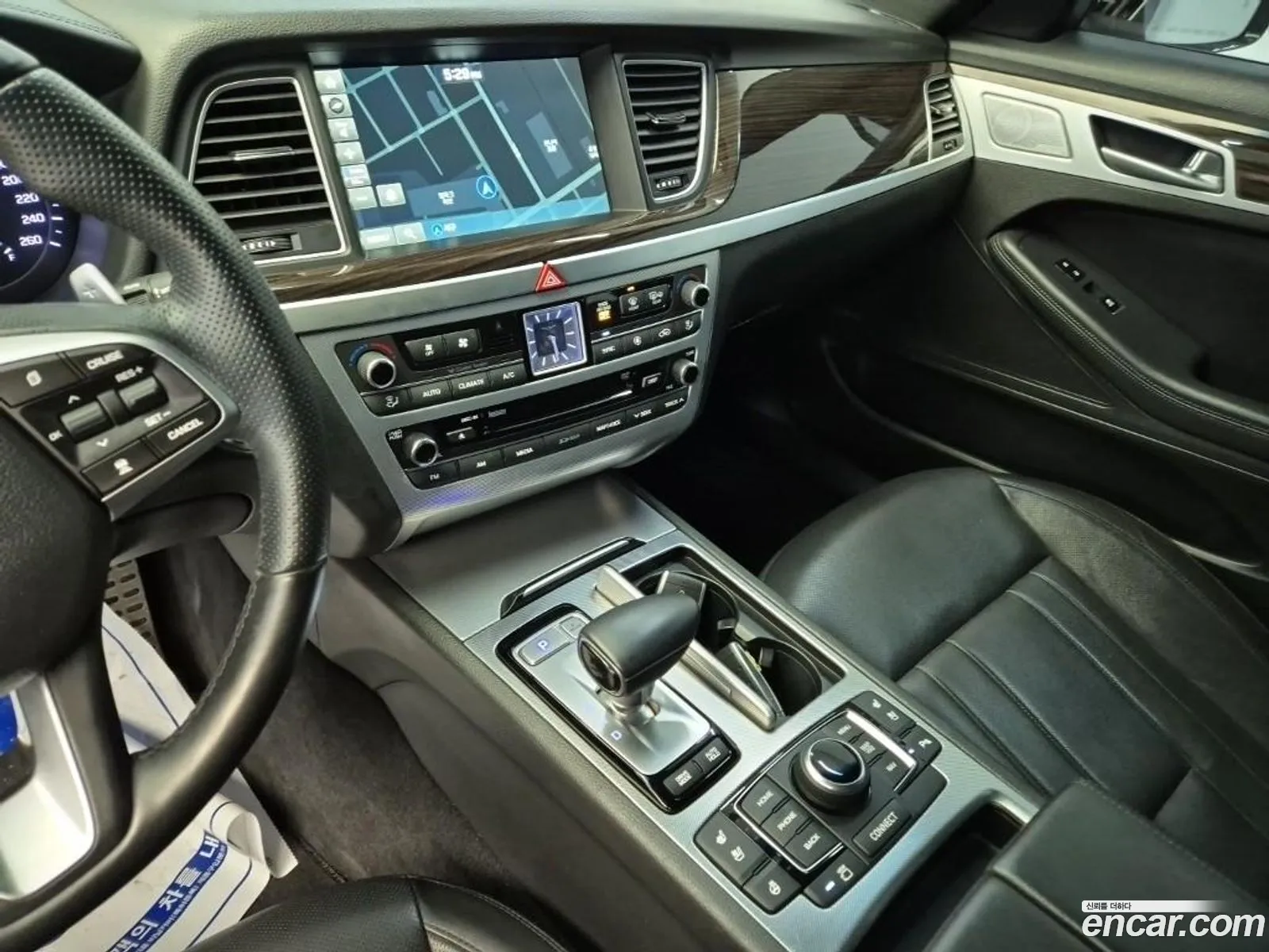 Genesis G80 2018 — 8
