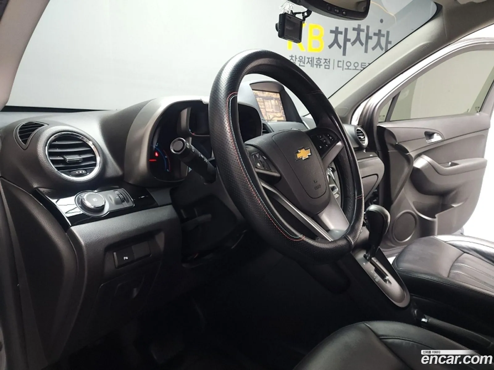 Chevrolet (GM Daewoo) Orlando 2017 — 9