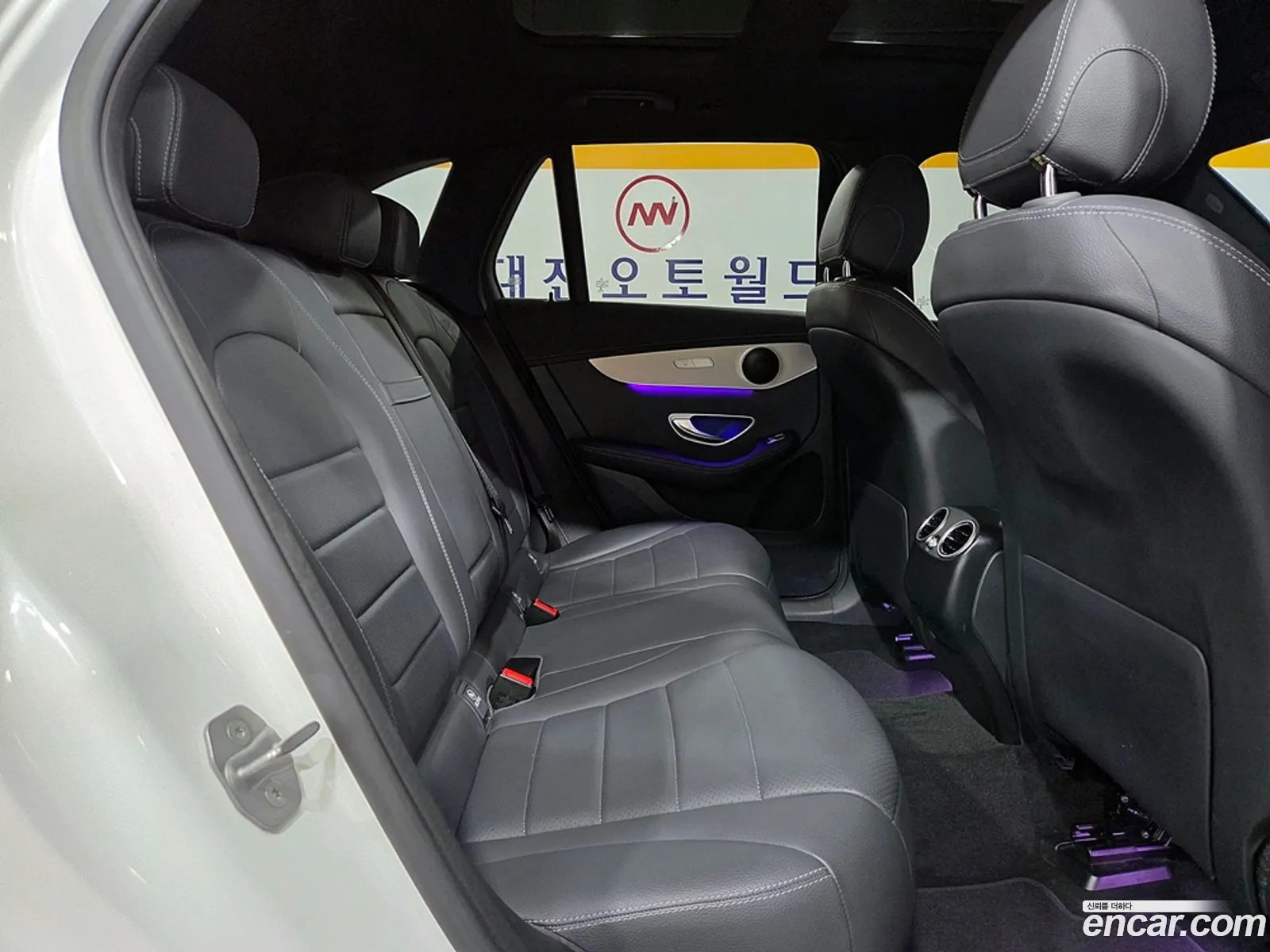 Mercedes-Benz GLC-Class X253 2021 — 17