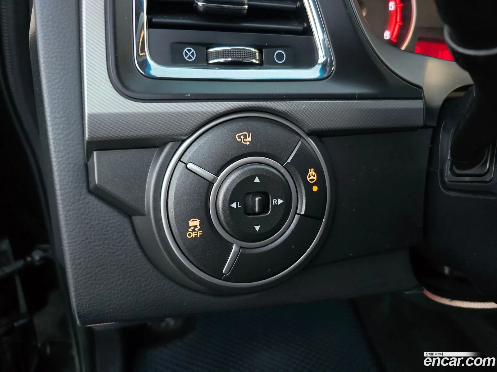 KG Mobility (SsangYong) Korando Sports 2017 — 15