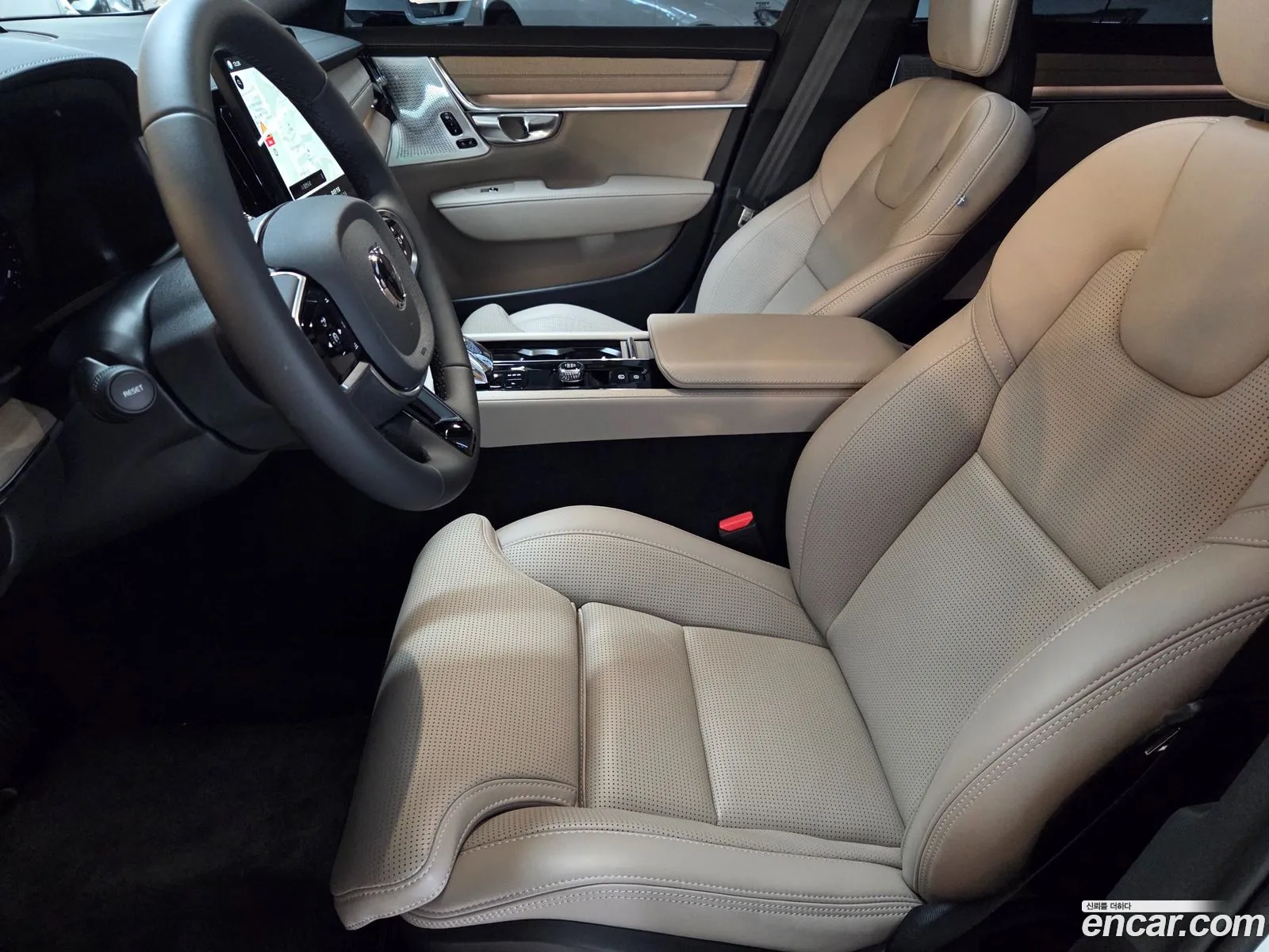 Volvo S90 2025 — 13