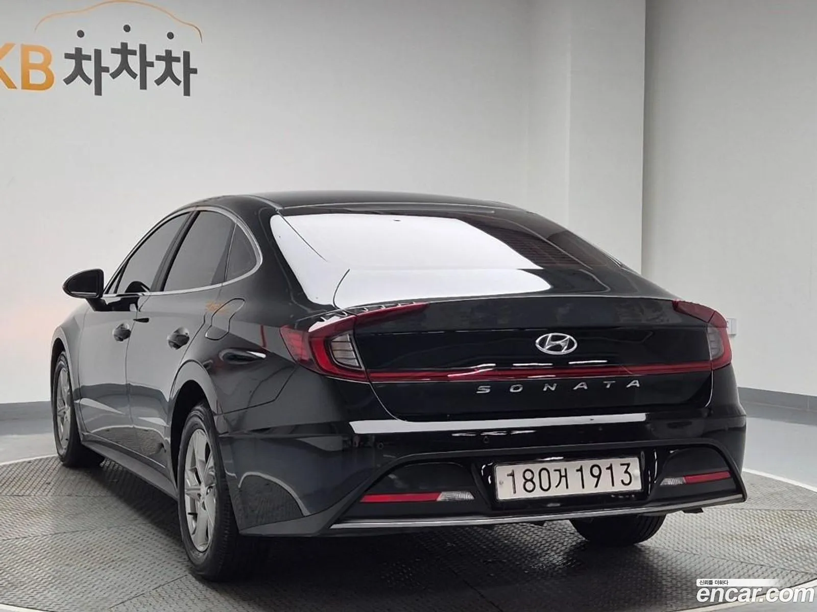 Hyundai Sonata 2019 — 16