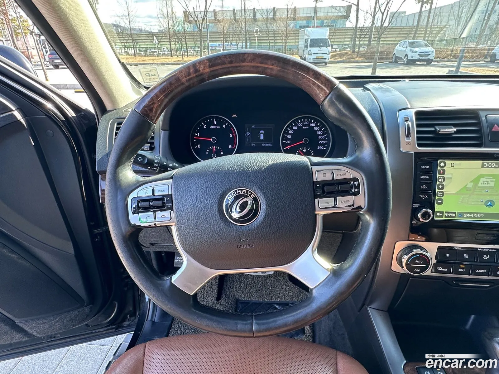 Kia Mohave 2018 — 11