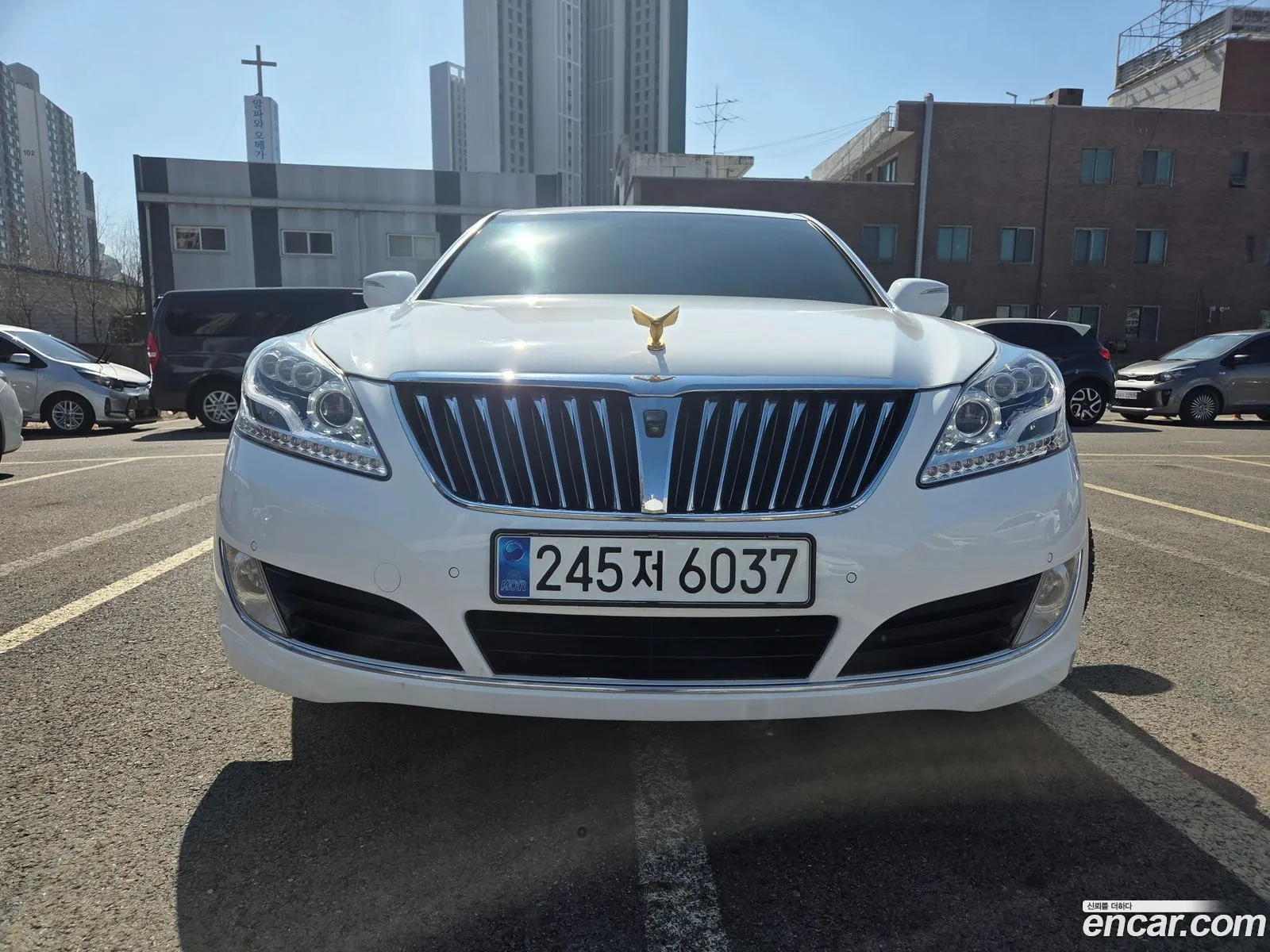 Hyundai Equus 2014 — 17