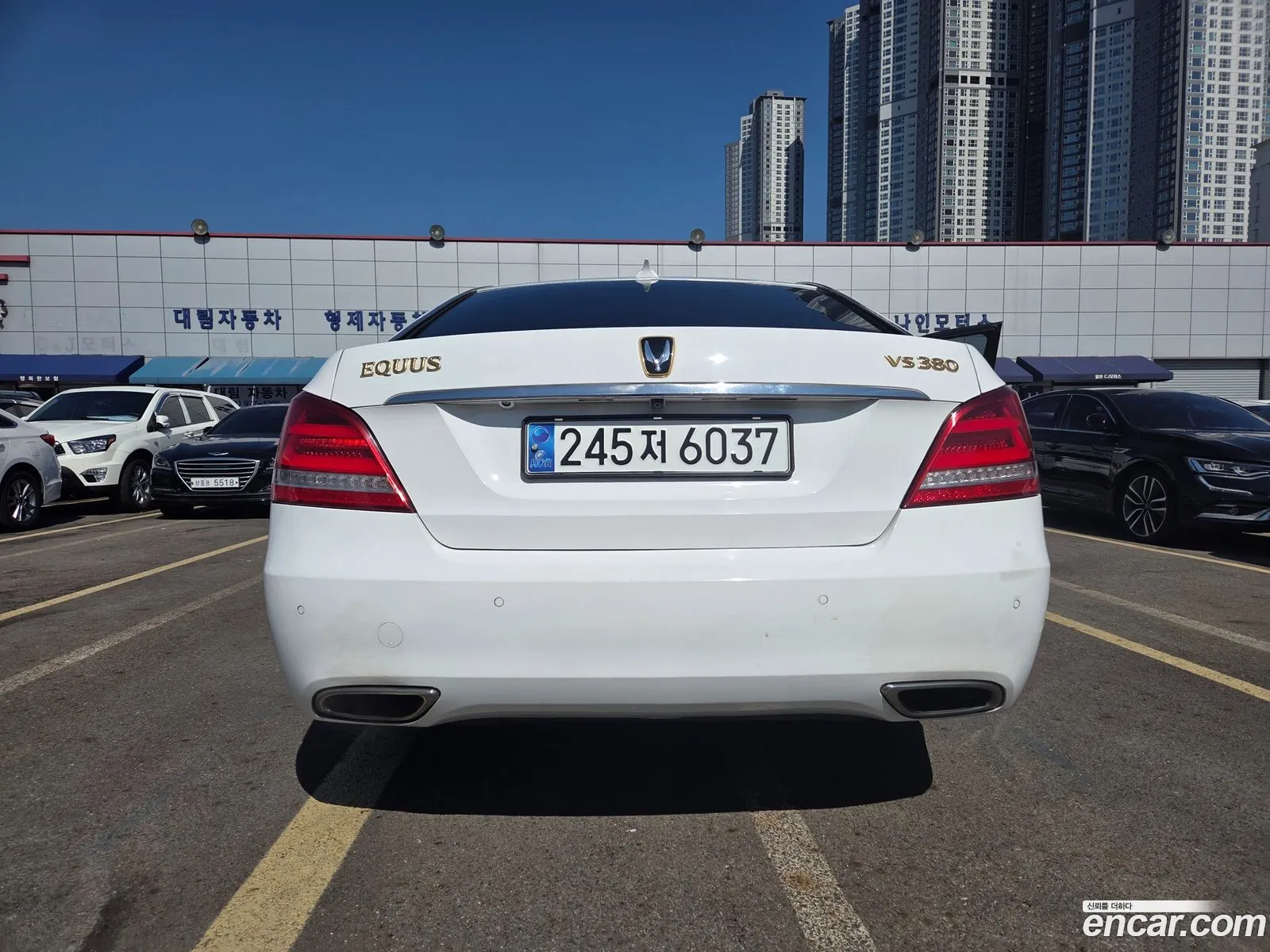 Hyundai Equus 2014 — 20