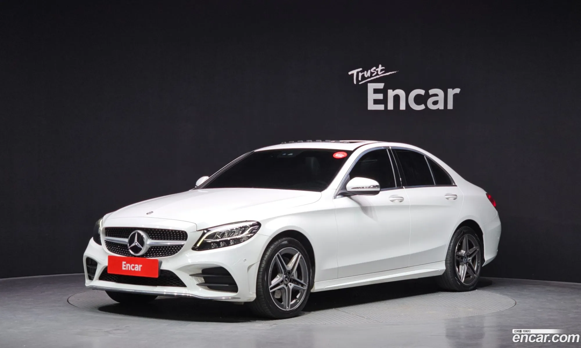 Mercedes-Benz C-Class W205 2019 — 19