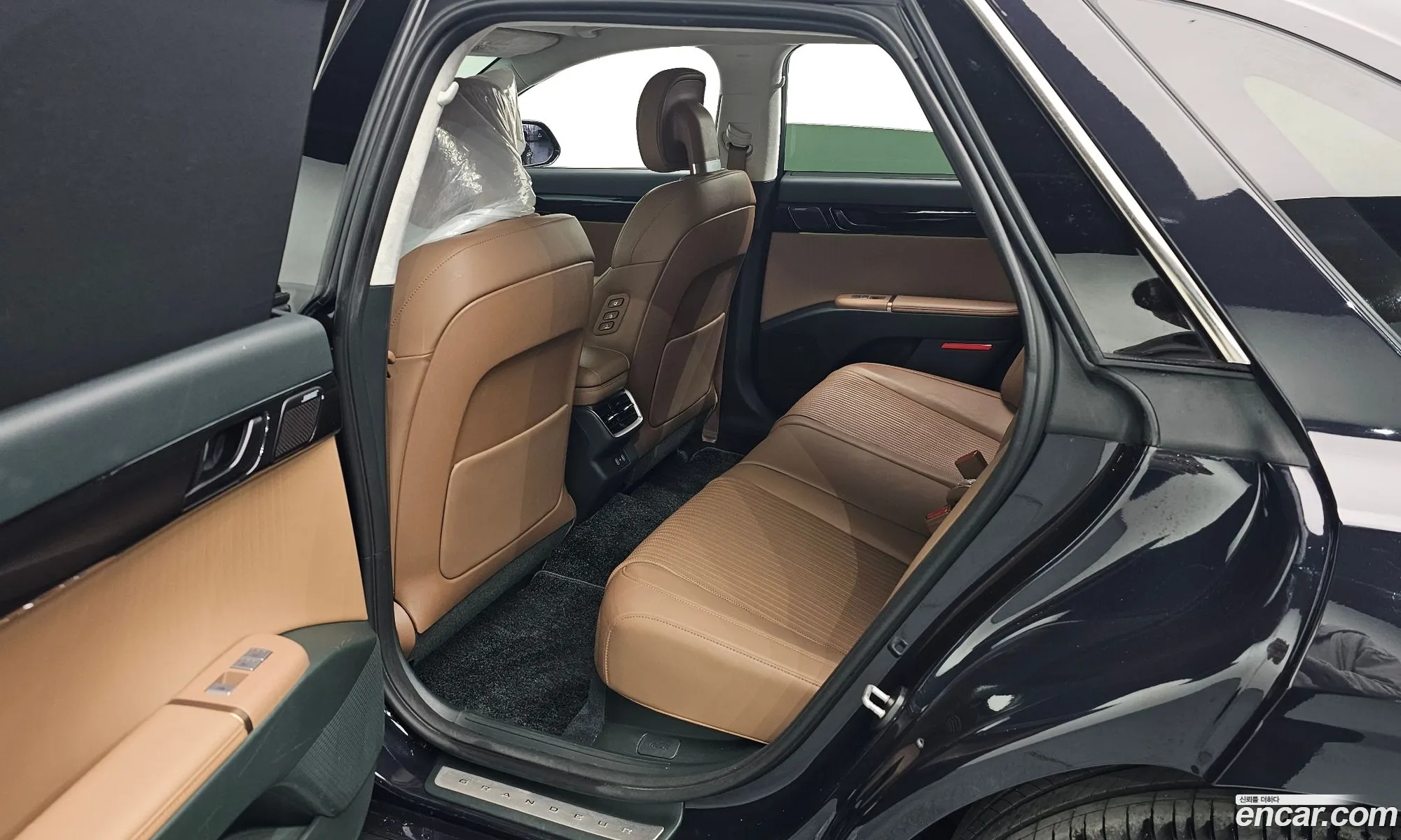 Hyundai Grandeur 2023 — 11