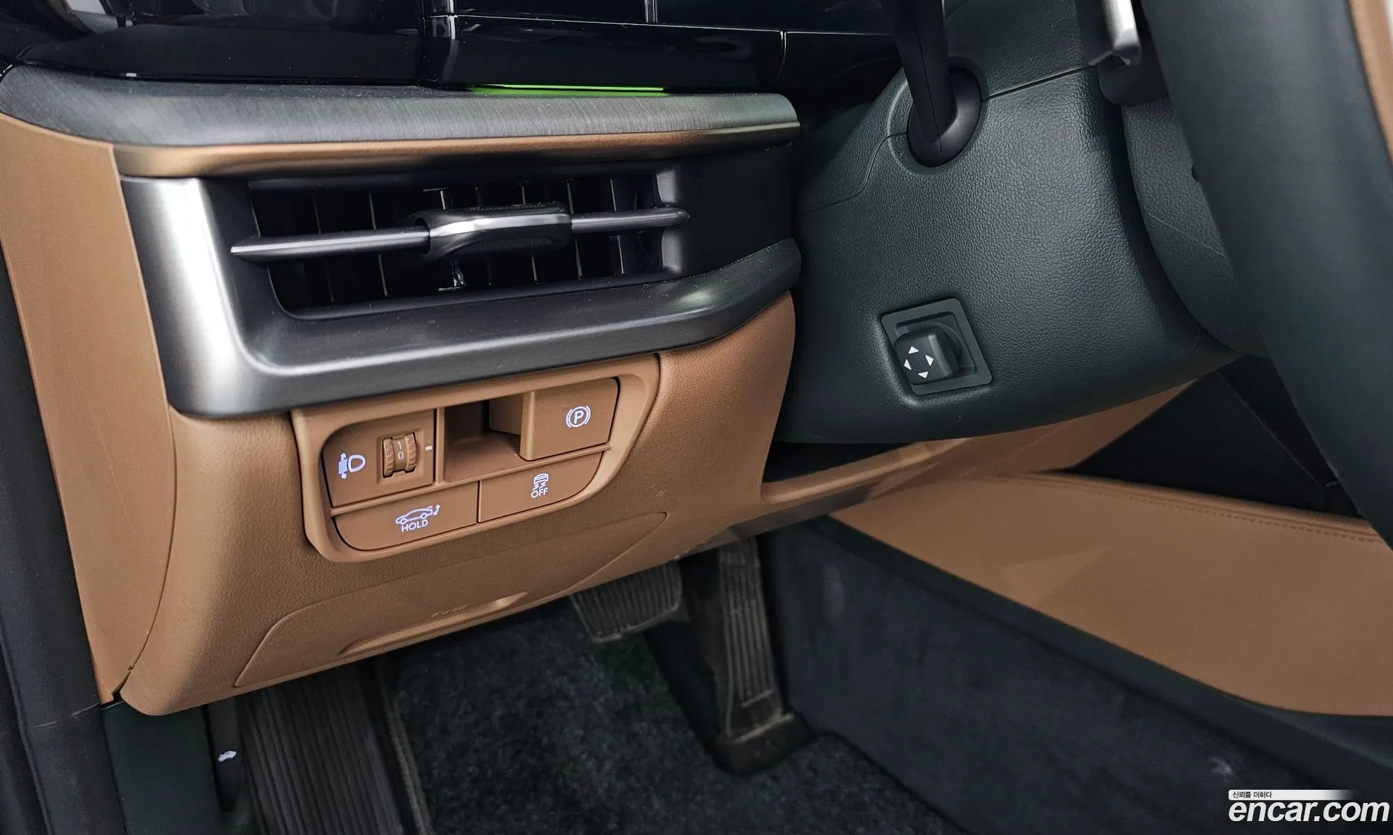 Hyundai Grandeur 2023 — 19