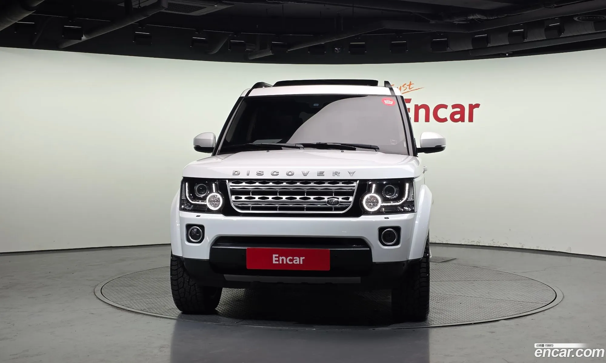 Land Rover Discovery 4 2016 — 2