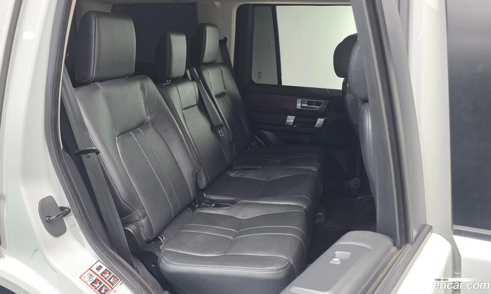 Land Rover Discovery 4 2016 — 14