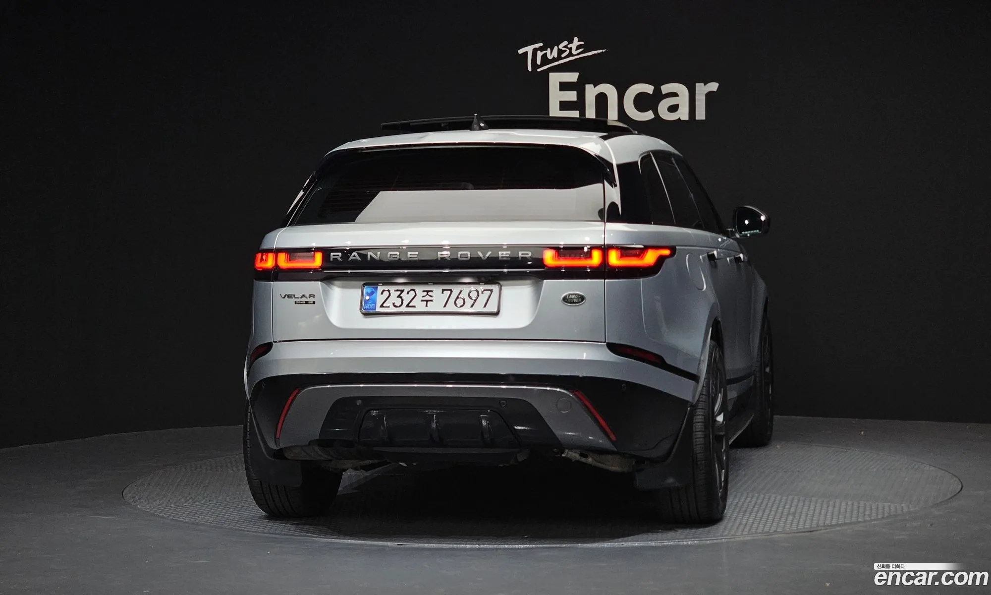 Land Rover Range Rover Velar 2018 — 20