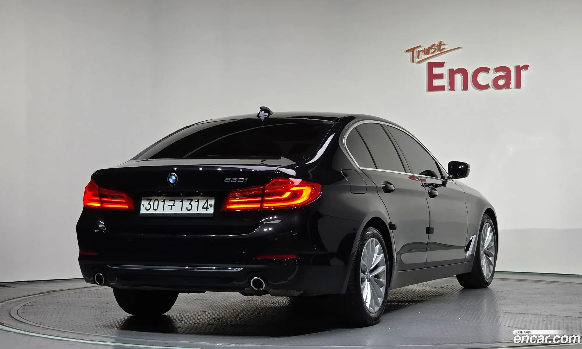 BMW 5 Series 2019 — 5