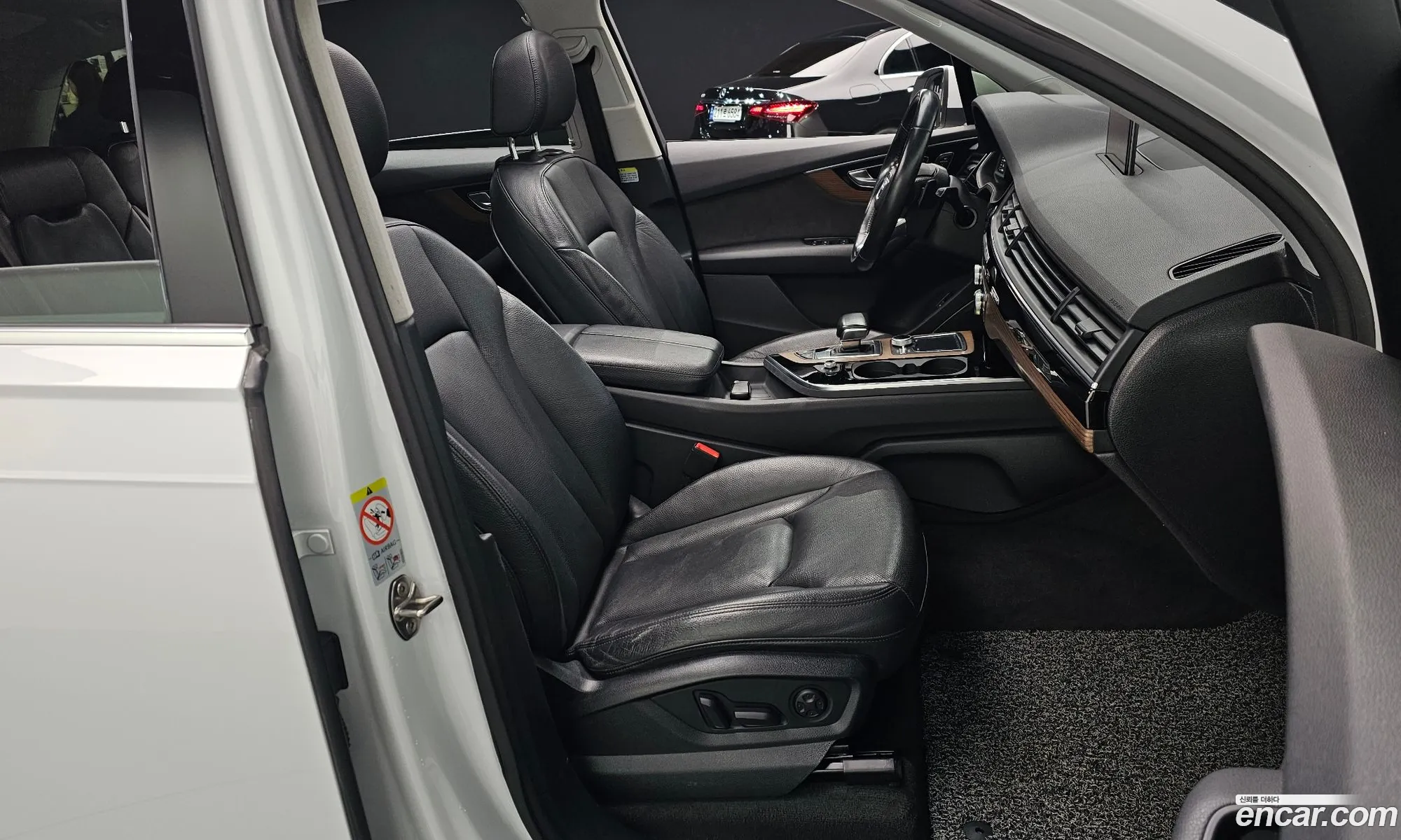 Audi Q7 2016 WAUZZZ4M5GD058992 — 8