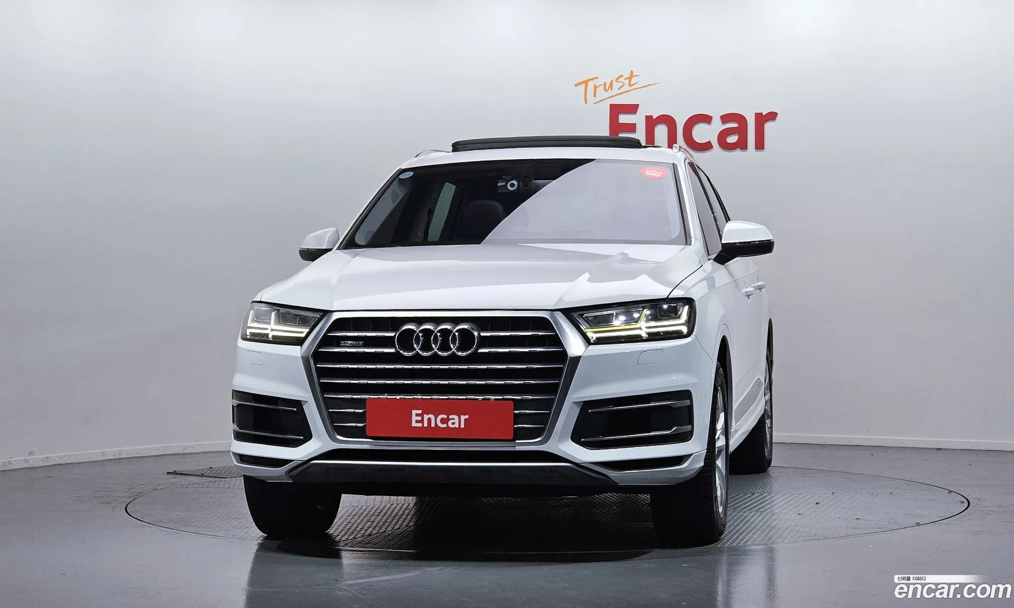 Audi Q7 2016 WAUZZZ4M5GD058992 — 5