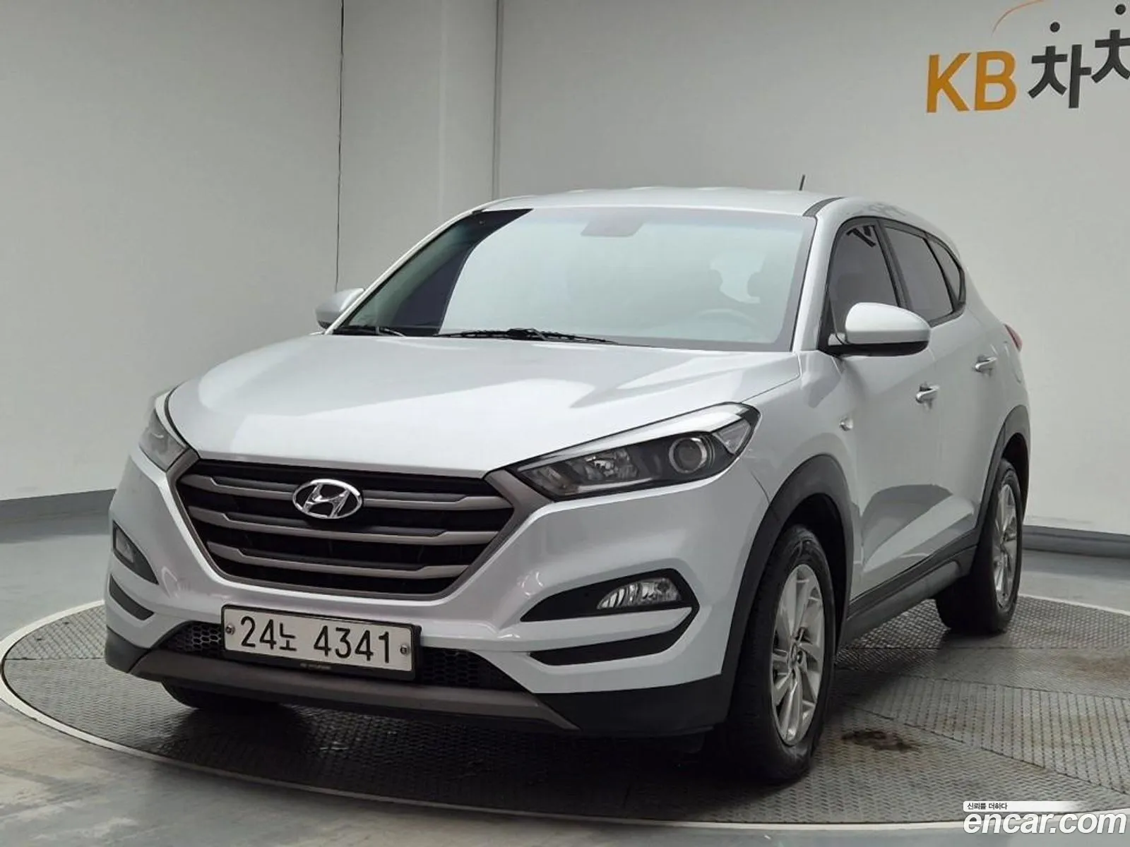 Hyundai Tucson 2015 — 13