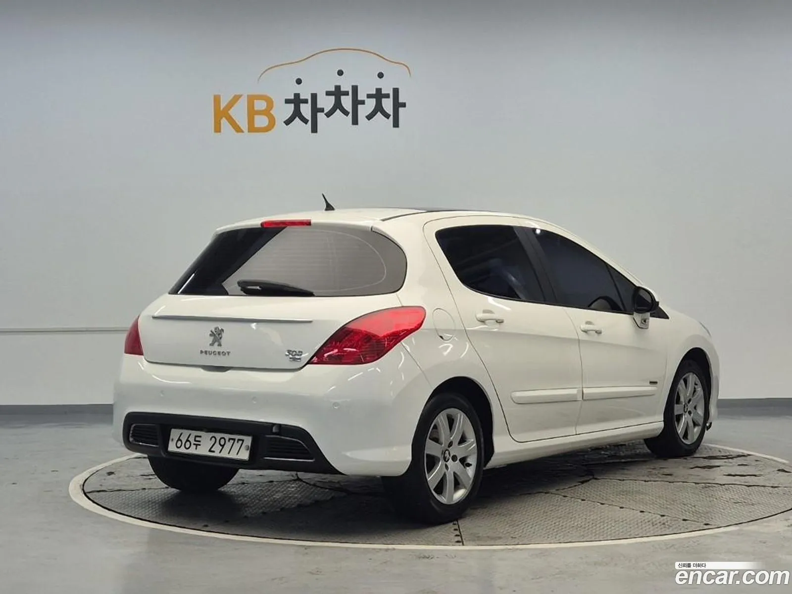Peugeot 308 2014 — 3