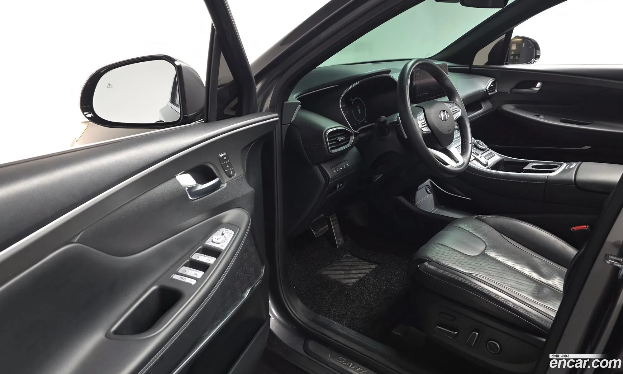 Hyundai Santa Fe 2023 — 17