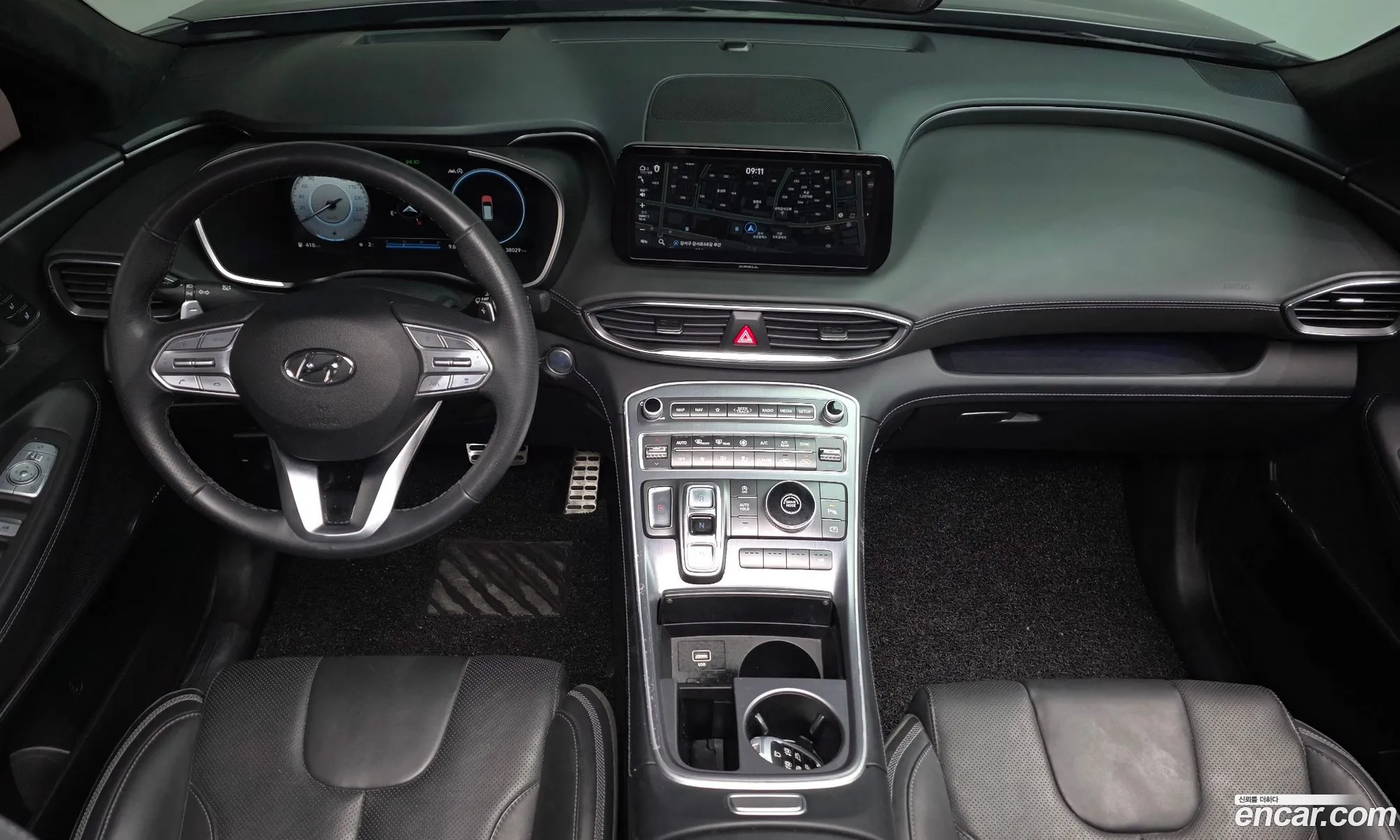 Hyundai Santa Fe 2023 — 12