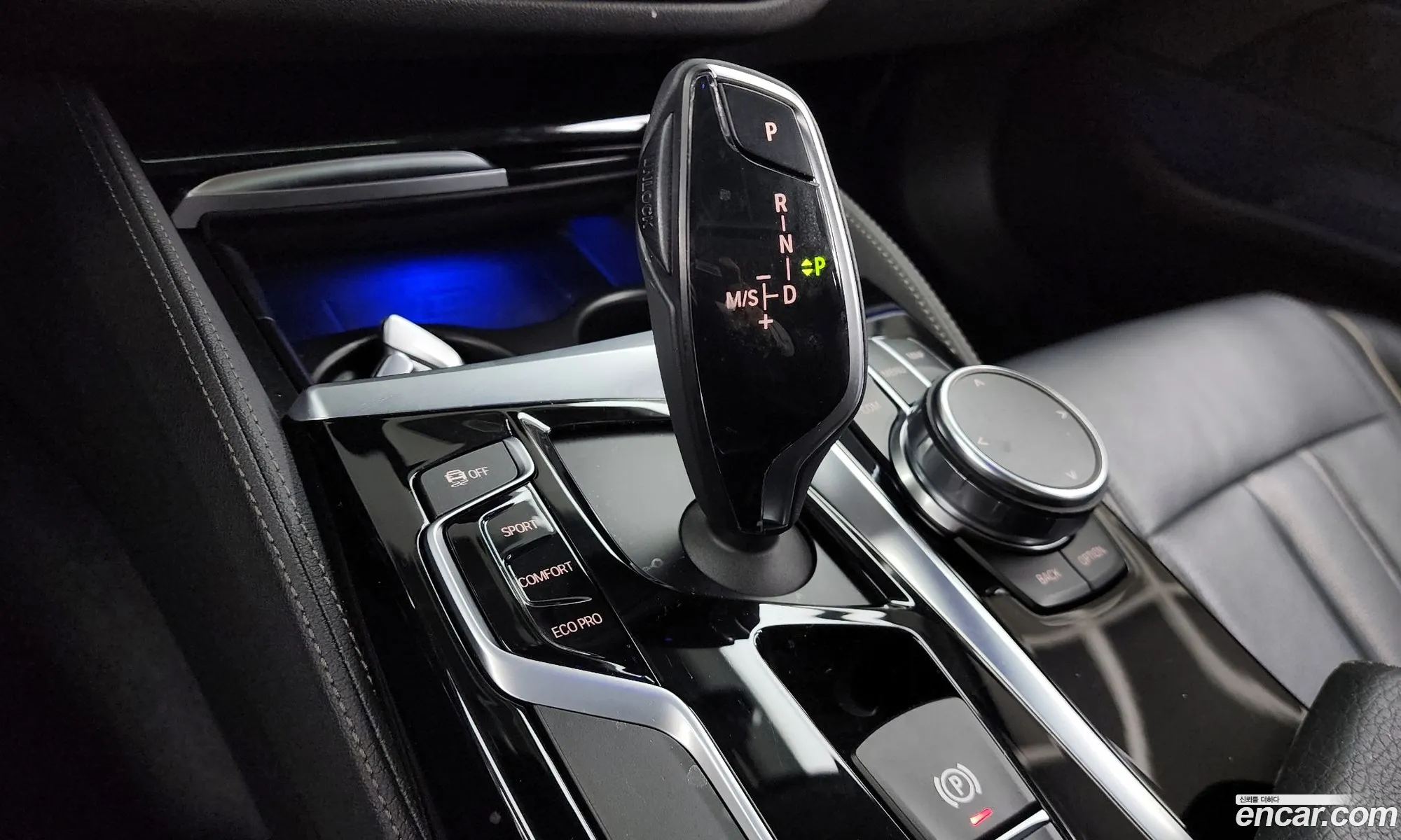 BMW 5 Series 2018 WBAJK7104JBP72025 — 20