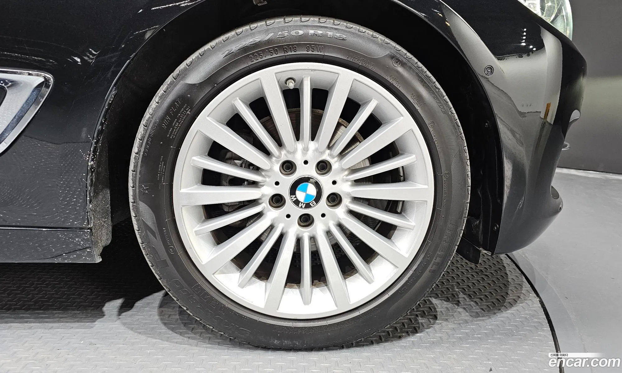 BMW 3 Series GT 2019 WBA8T3103LBX94315 — 17