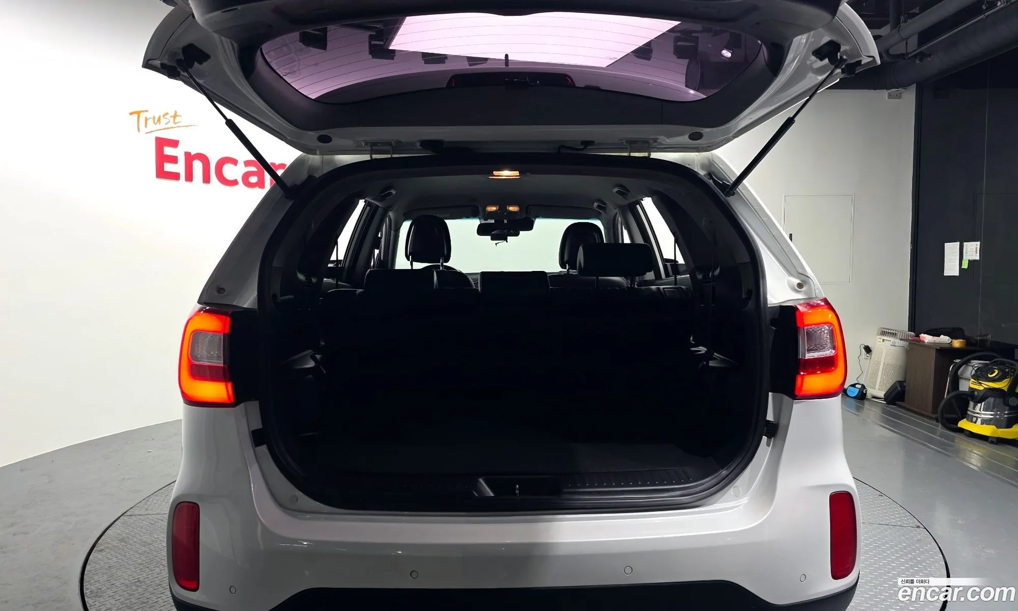 Kia Sorento R 2012 — 4