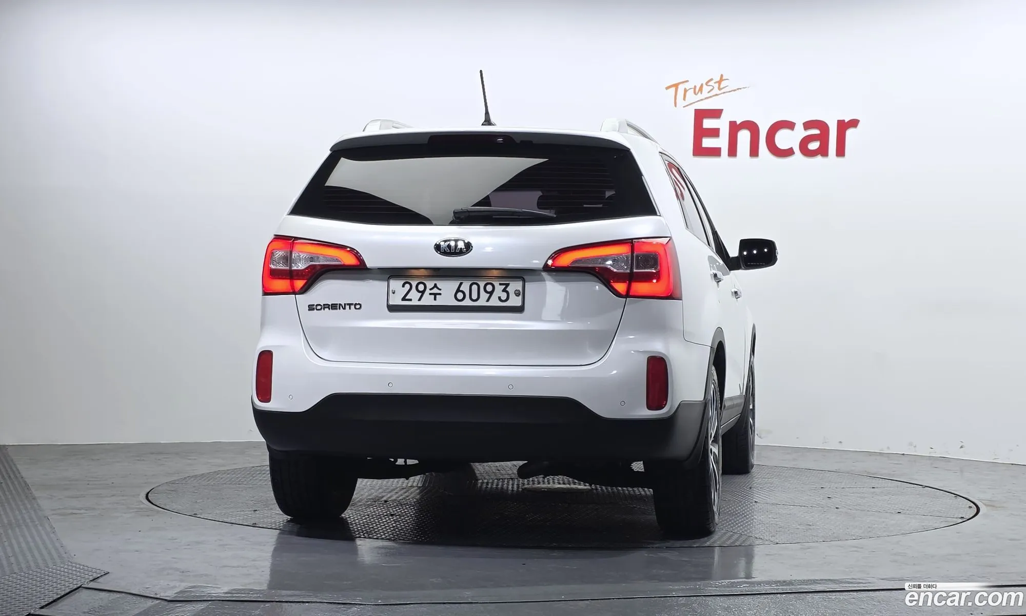Kia Sorento R 2012 — 11