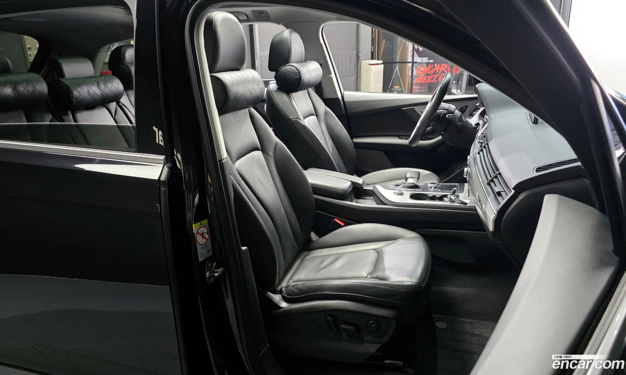 Audi Q7 2019 WAUZZZ4M5KD043868 — 16