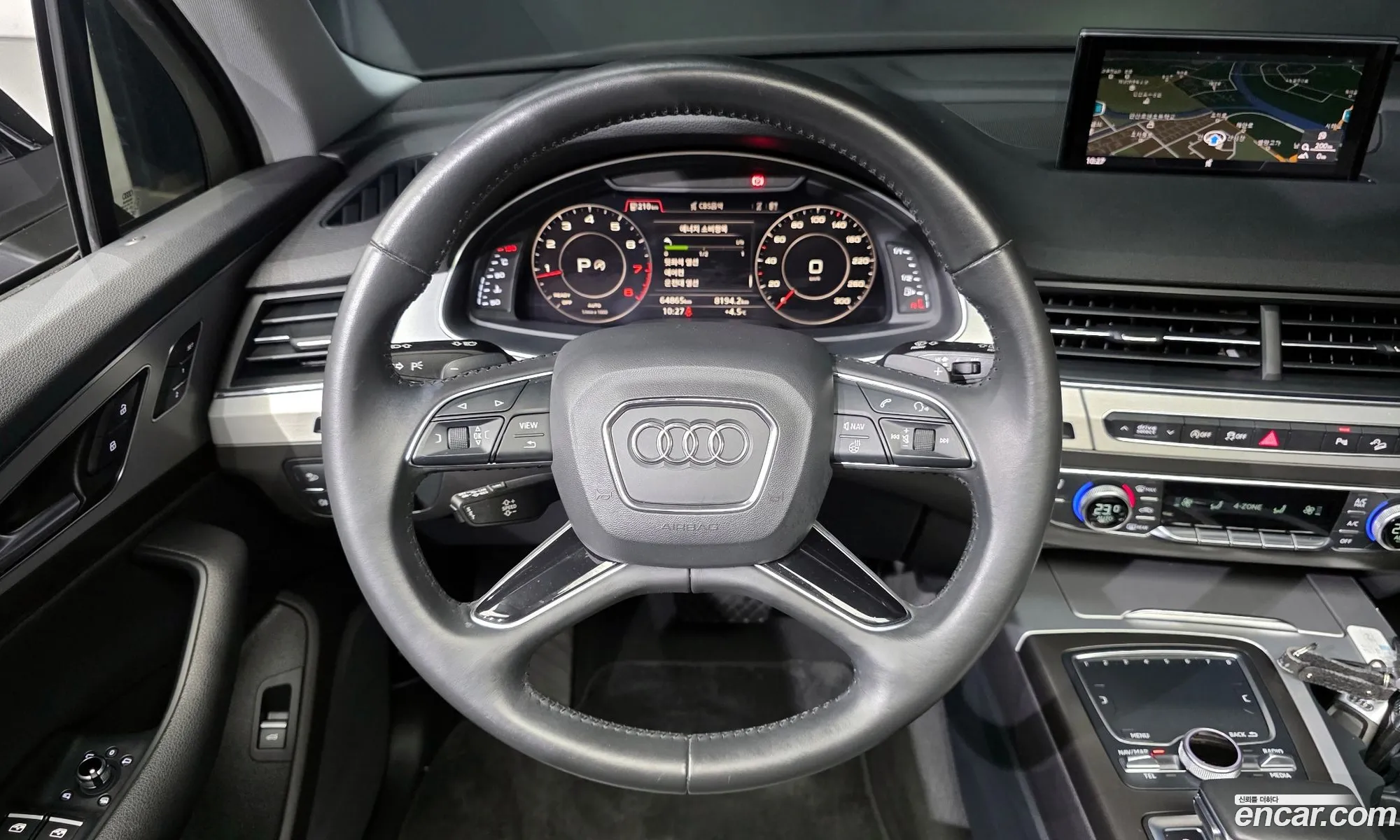 Audi Q7 2019 WAUZZZ4M5KD043868 — 3