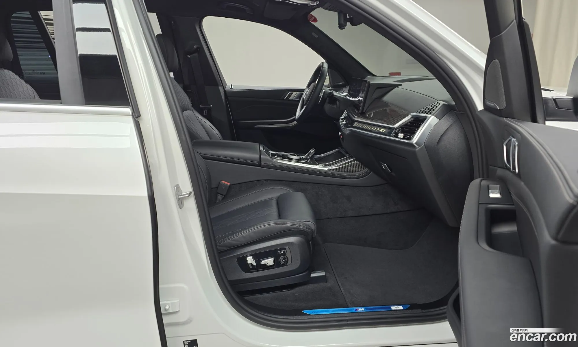 BMW X7 2025 WBA21EM04S9Y27458 — 7
