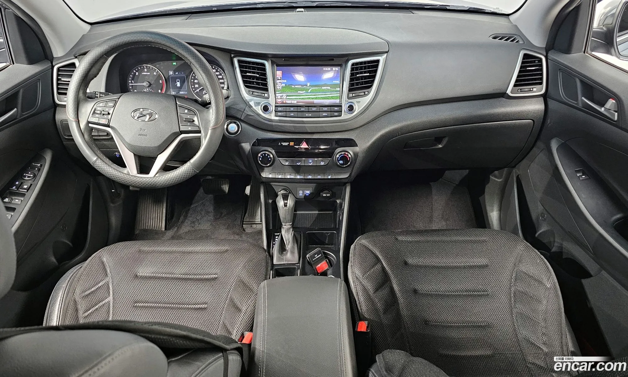 Hyundai Tucson 2017 — 19
