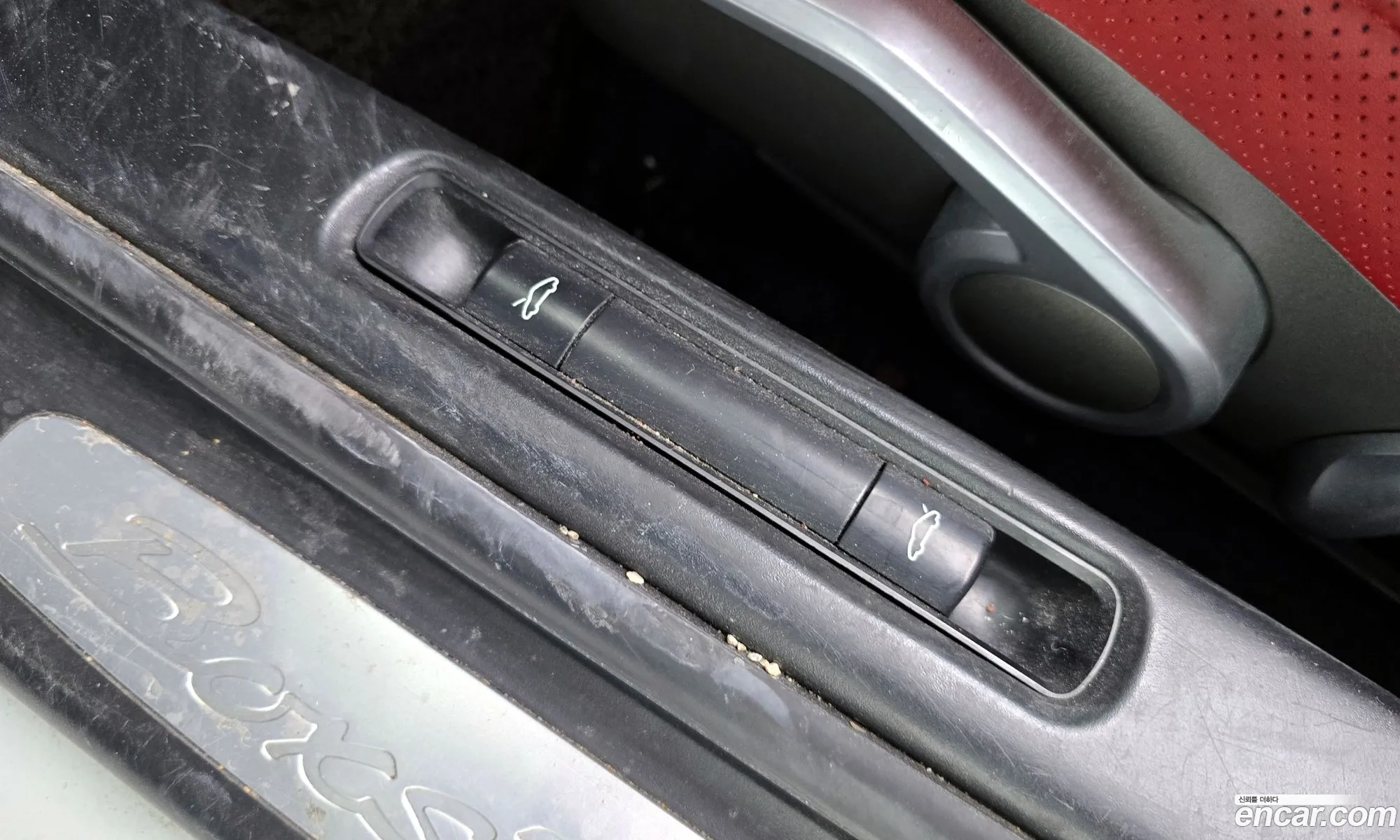 Porsche Boxster 2008 WP0CB29828U730413 — 4