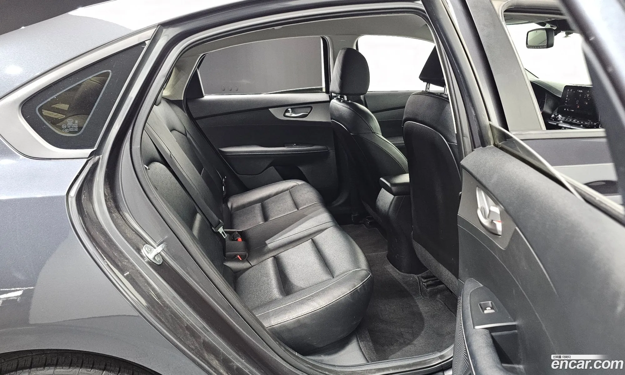 Kia K3 2020 KNAF241BEMA905364 — 11