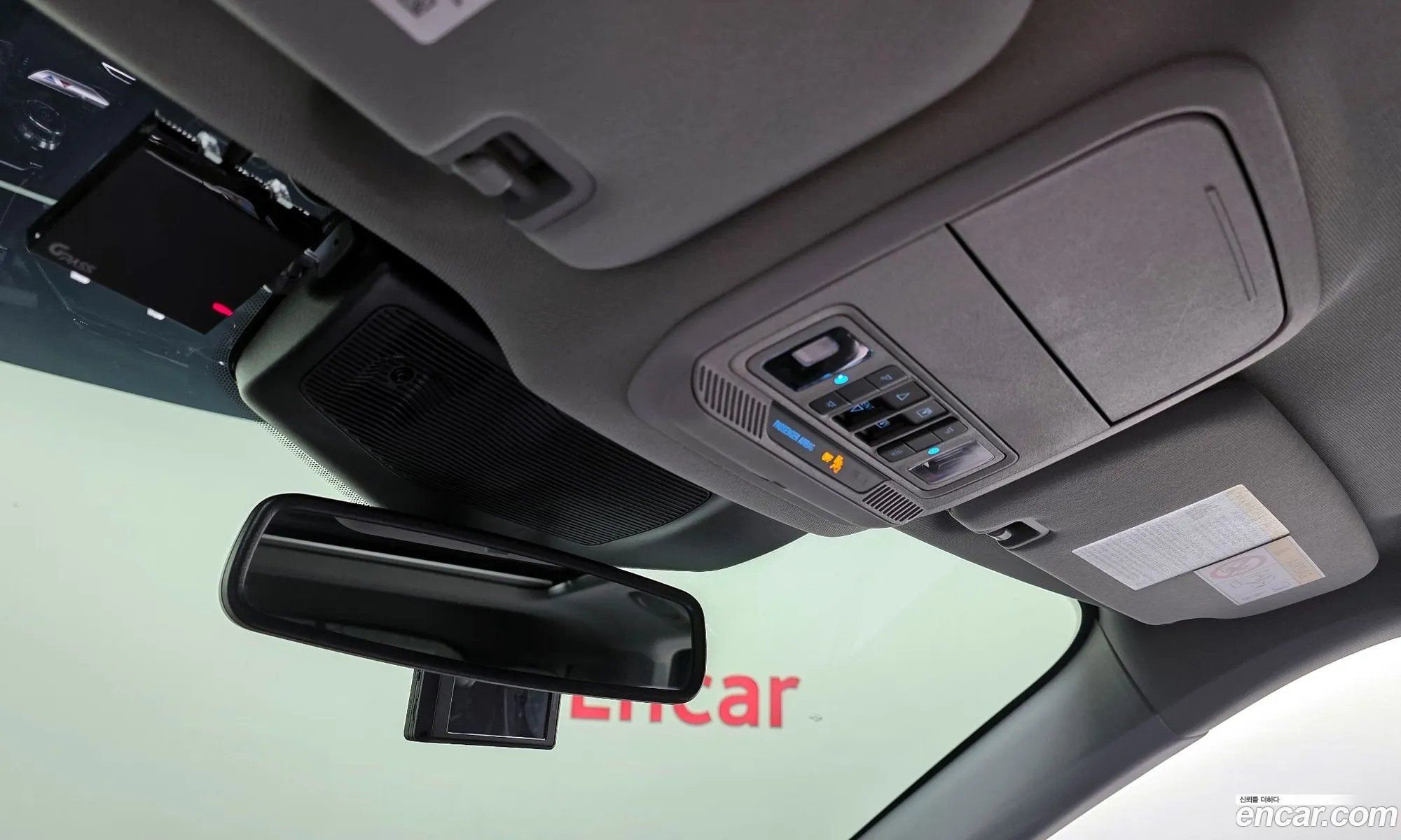Ford Explorer 6th Gen 2023 1FMSK8FH5PGB54067 — 8