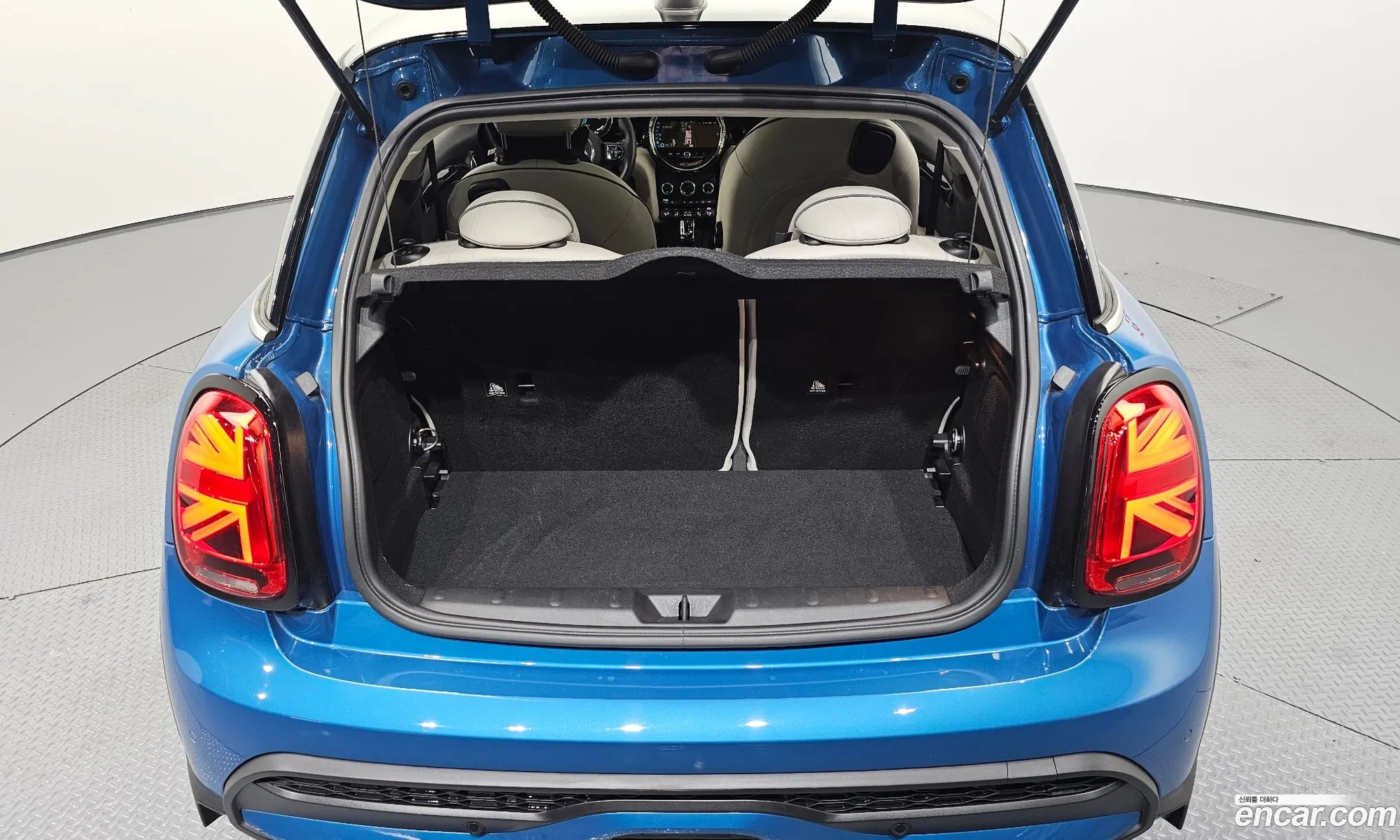 Mini Cooper S 2024 — 7