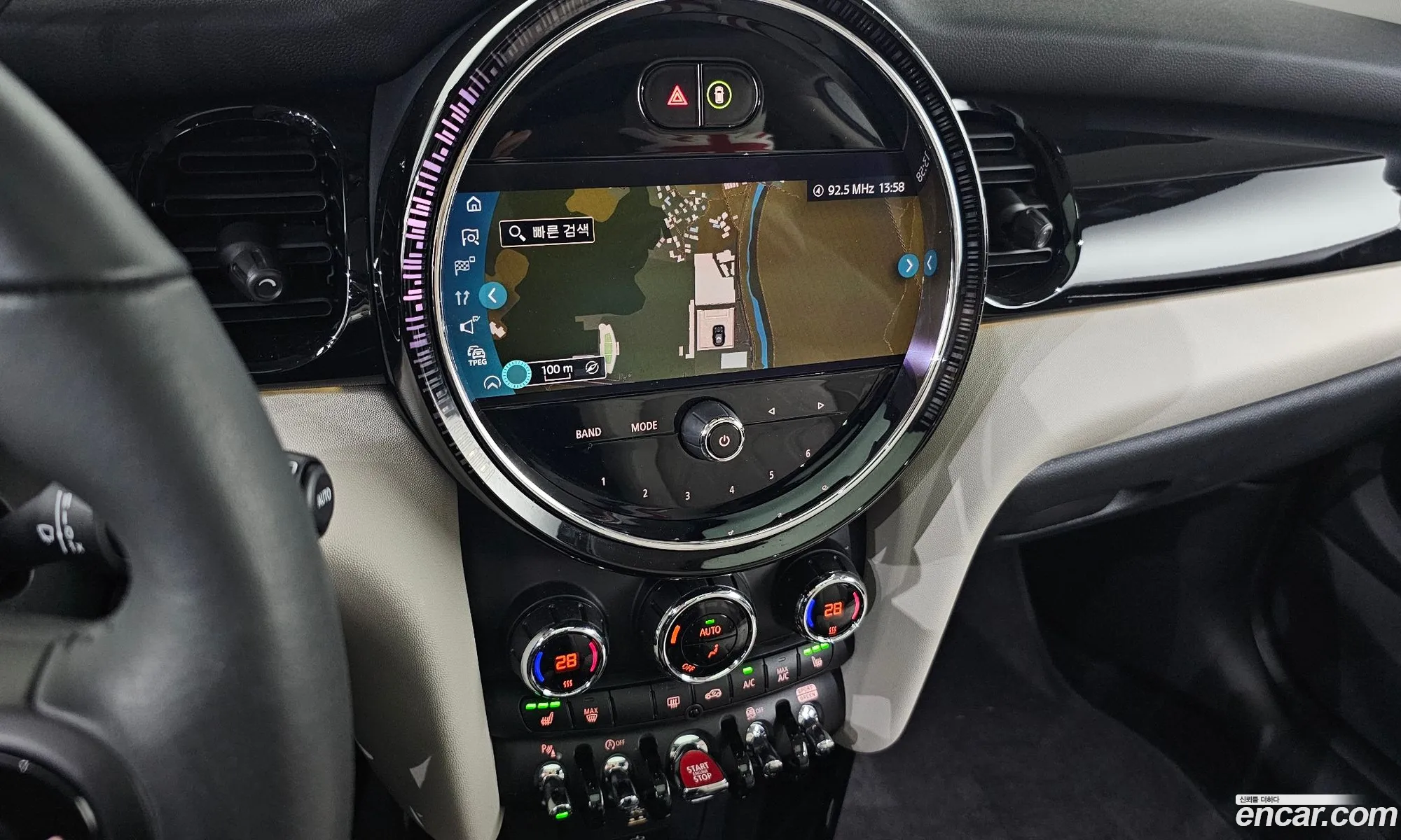 Mini Cooper S 2024 — 19