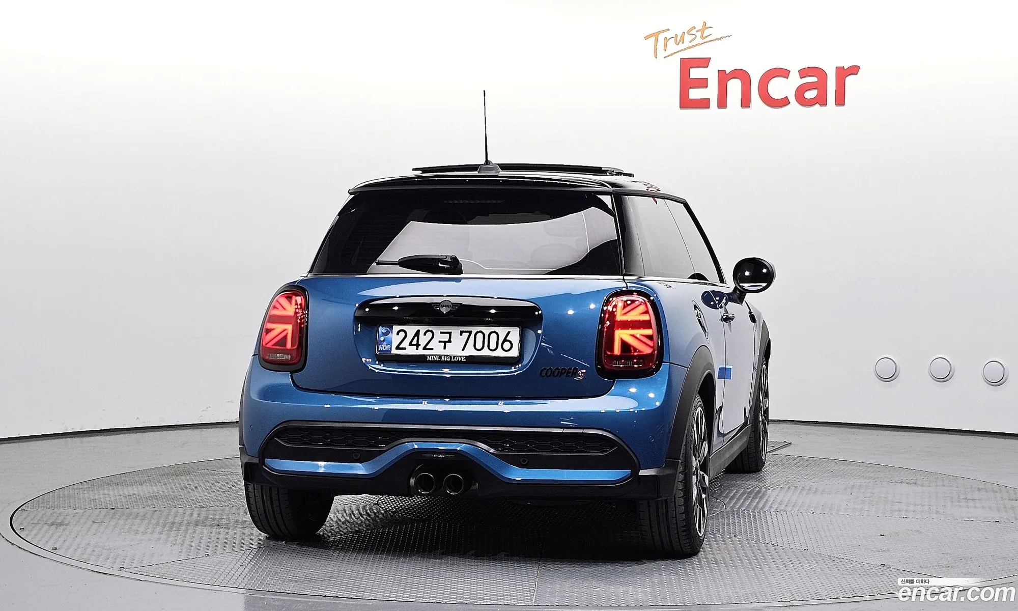 Mini Cooper S 2024 — 14