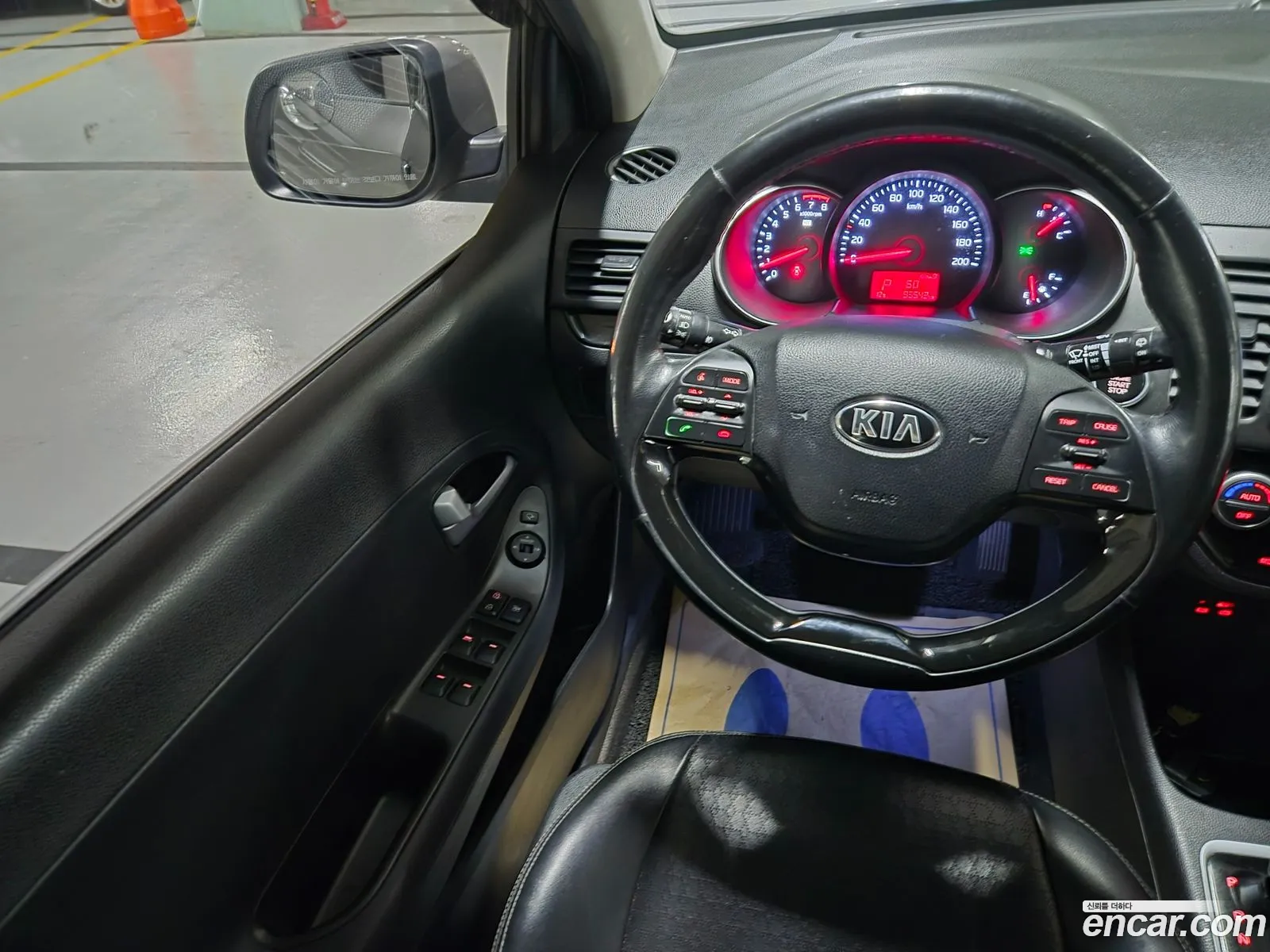 Kia Morning 2015 — 12