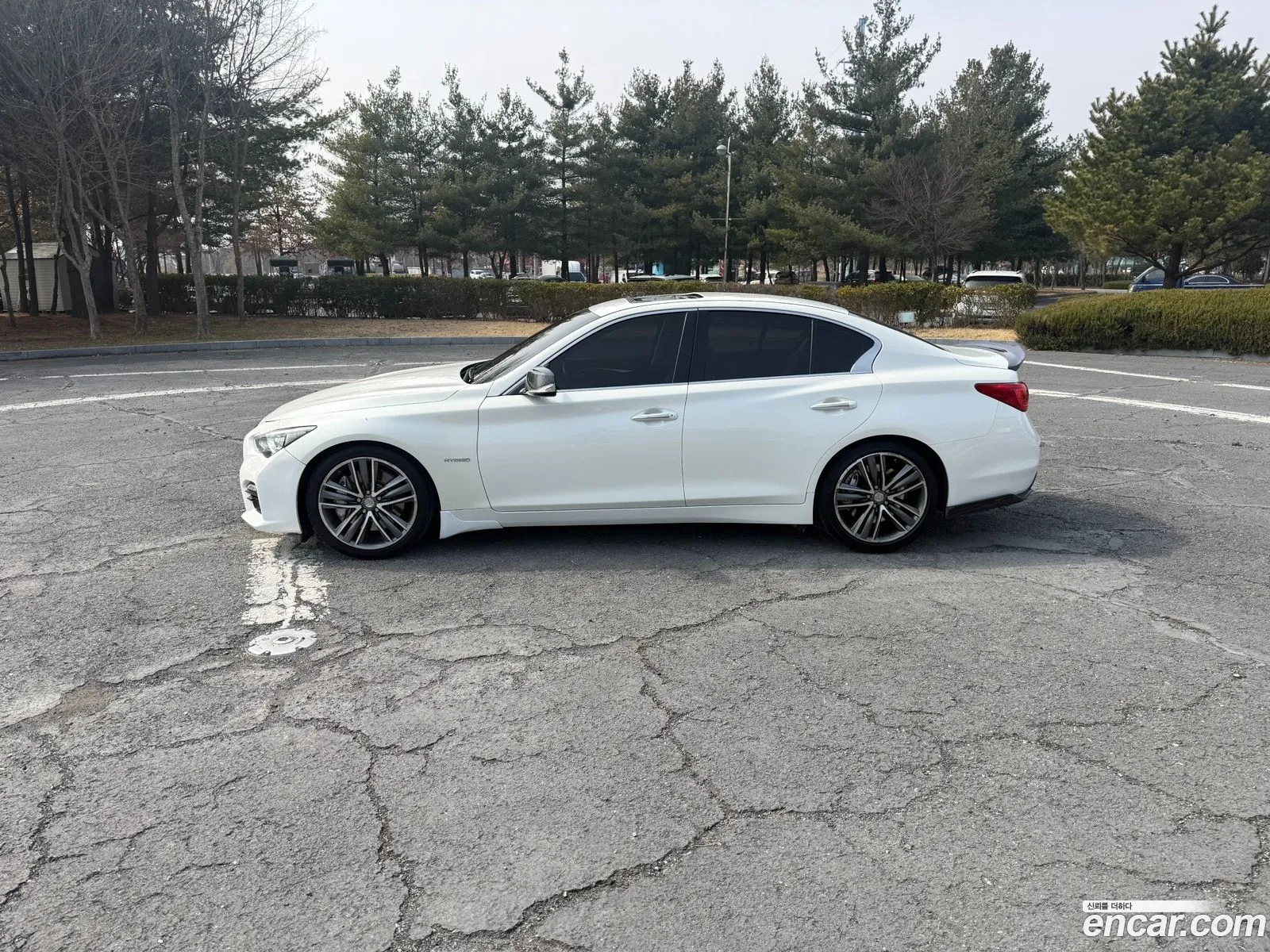 Infiniti Q50 2016 — 10