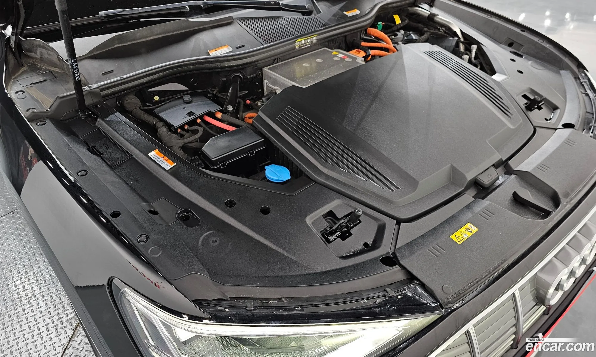 Audi e-tron 2021 WAUZZZGE5MB023686 — 15
