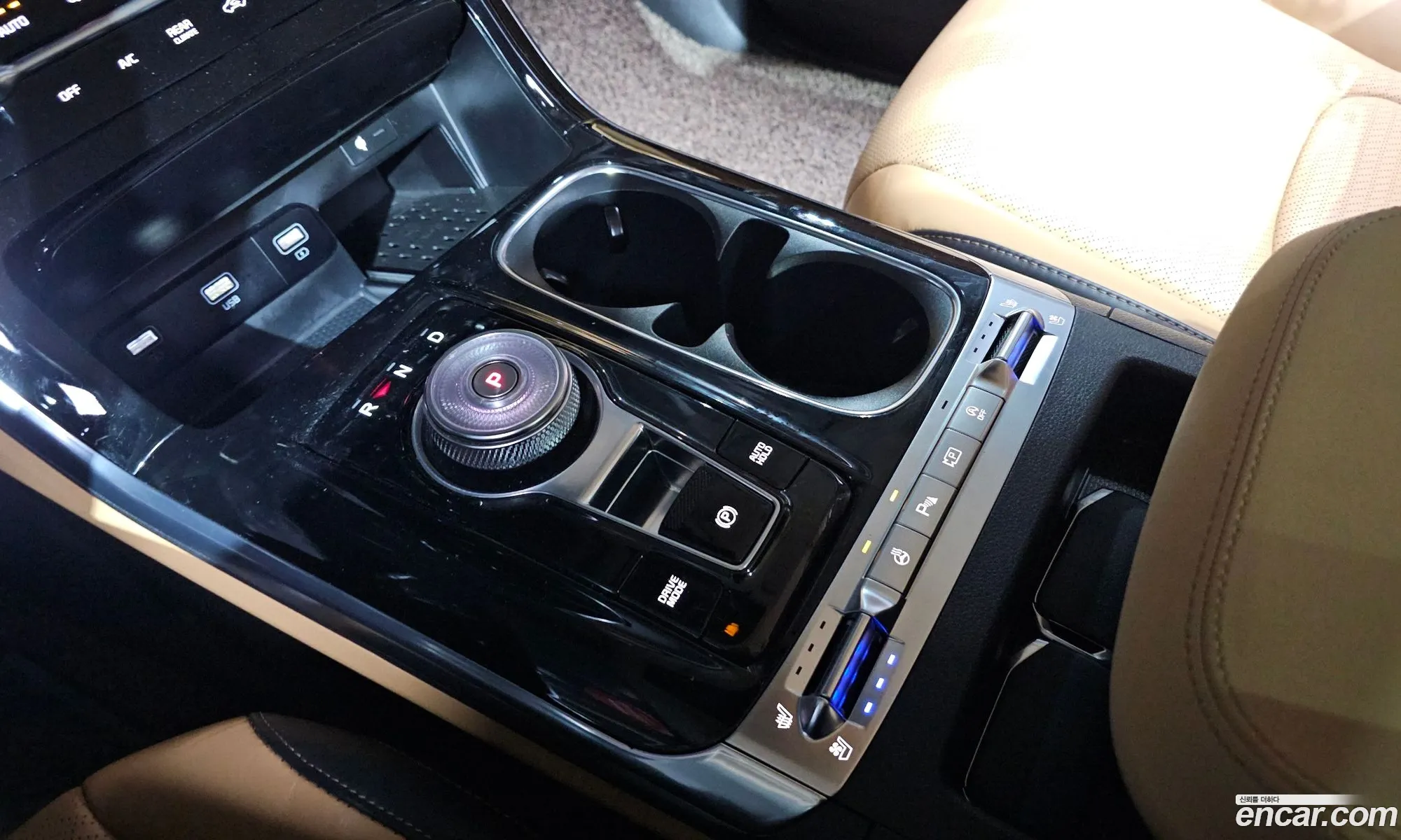 Kia Carnival 2020 — 9