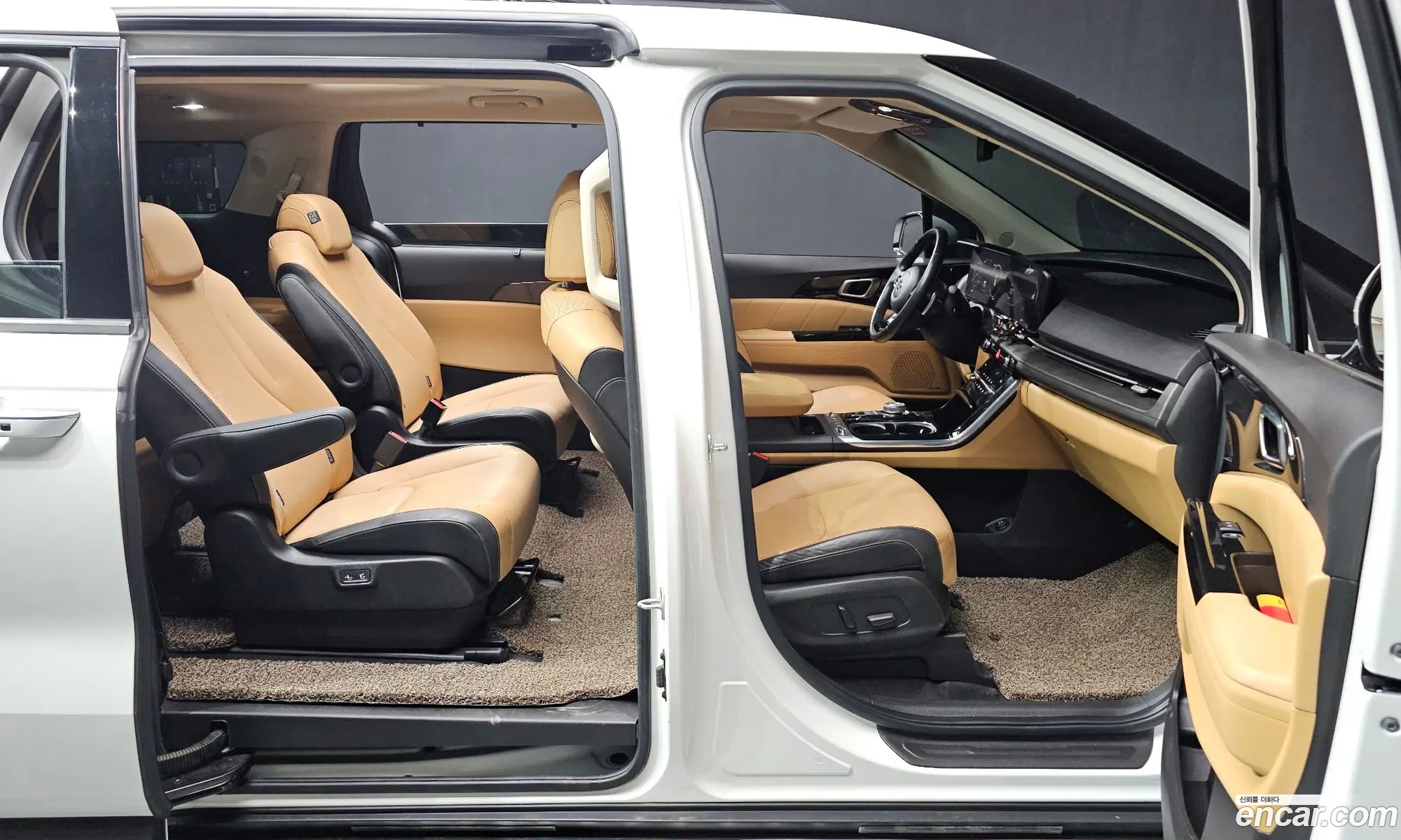 Kia Carnival 2020 — 6