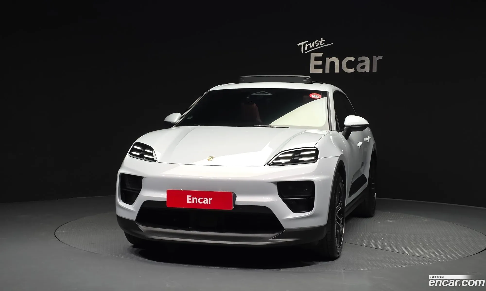 Porsche Macan EV 2025 WP1AA2XA8SL002474 — 3