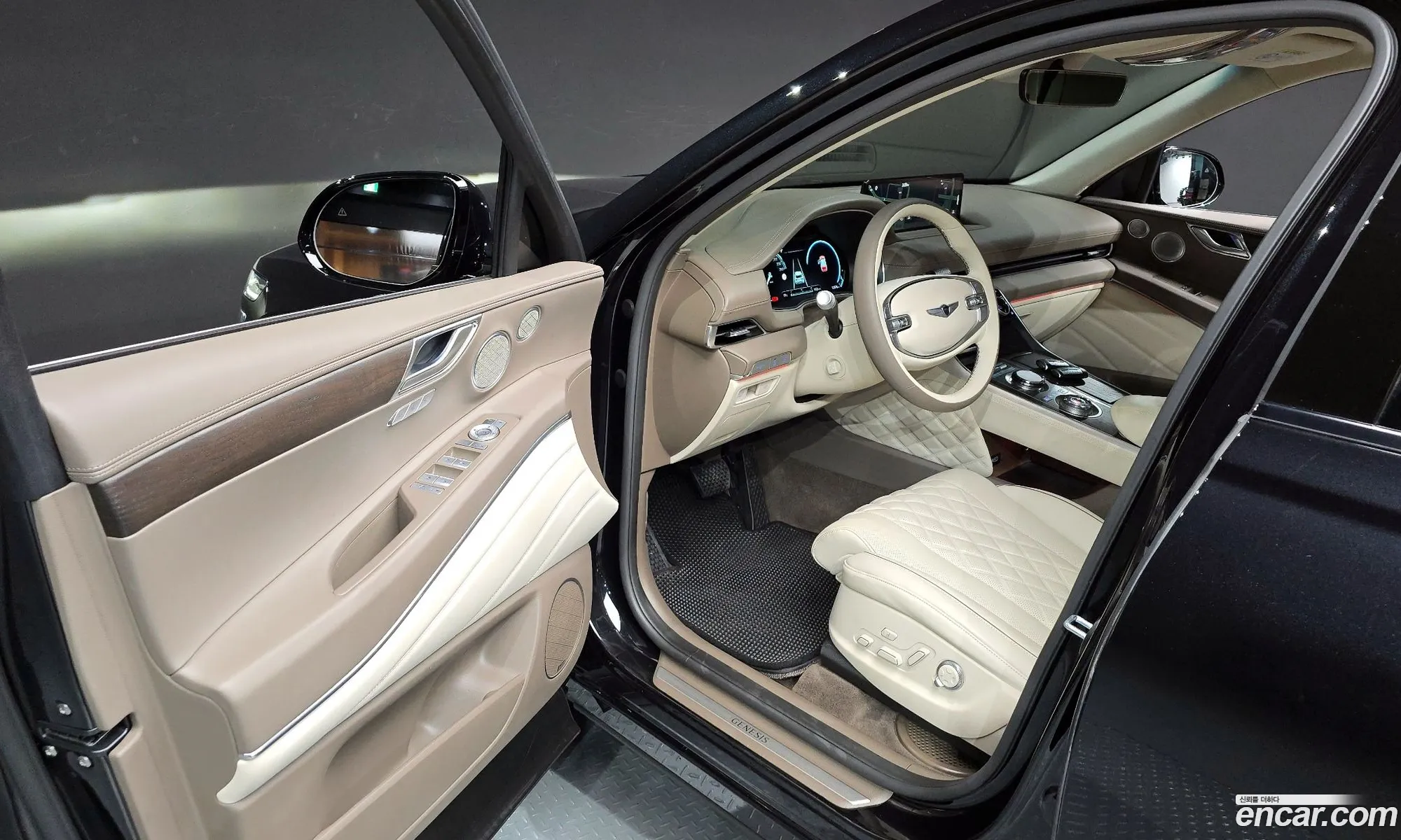 Genesis GV80 2023 — 18