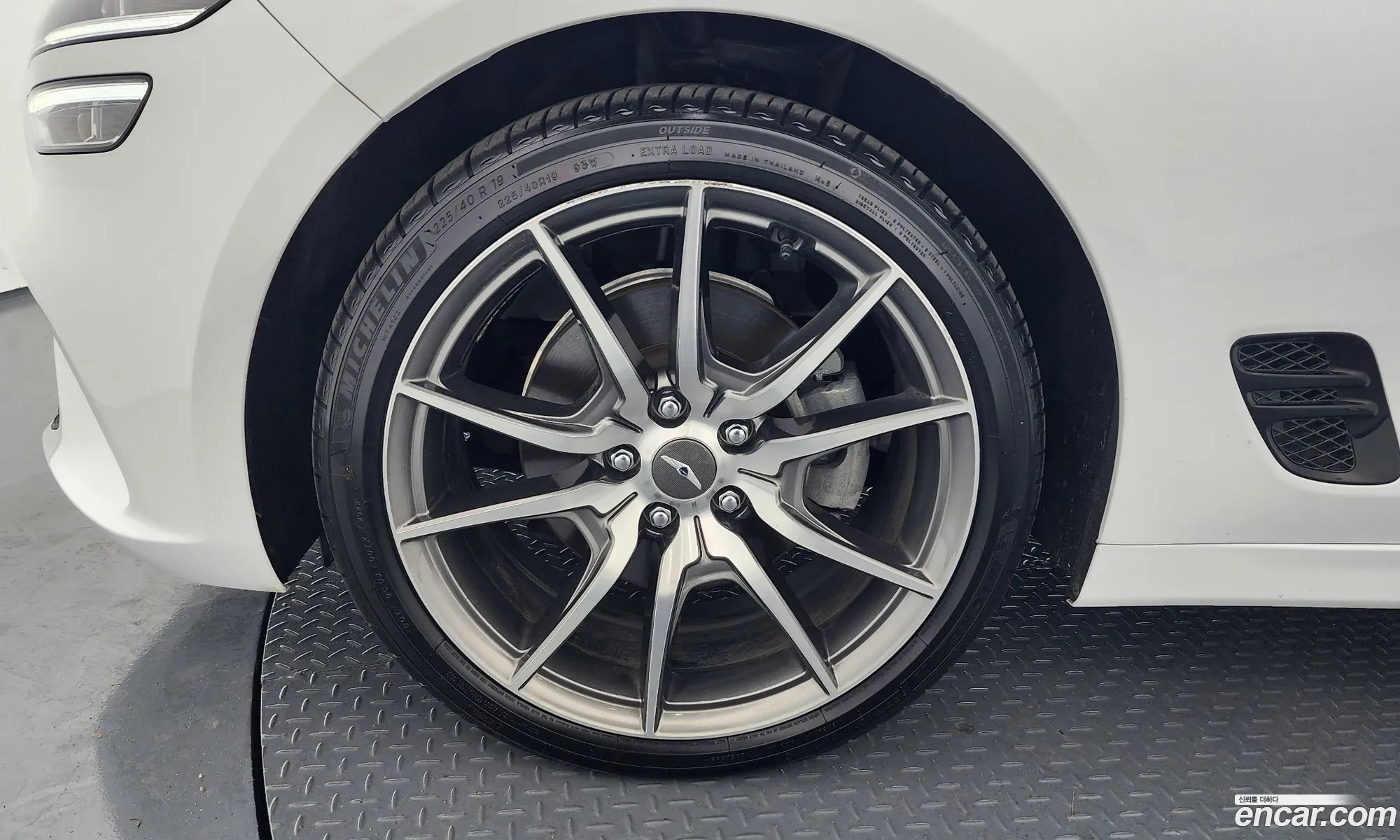 Genesis G70 Shooting Brake