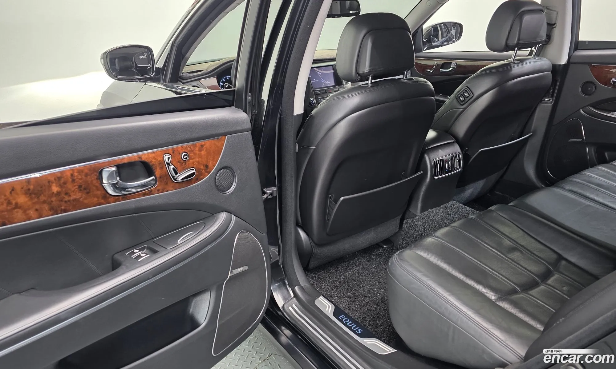 Hyundai Equus 2009 — 4